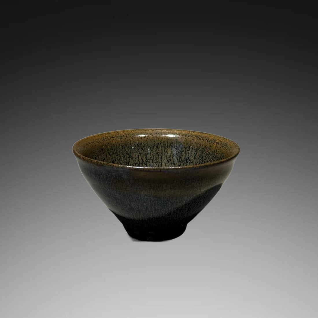 An Exquisite Jian Kiln Golden Spot Glazed Bowl: An Exquisite Jian Kiln Golden Spot Glazed Bowl,Song Dynasty, China,Size:3.9inx2.2in 建窑金滴碗,中国宋代