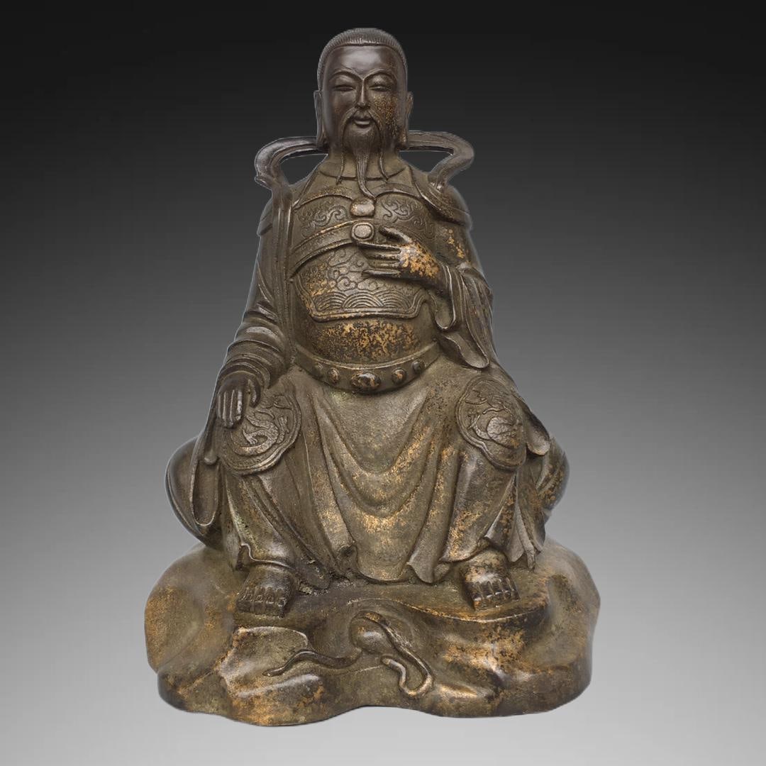 An Exquisite Bronze Buddha statue Ornament (1 of 9)