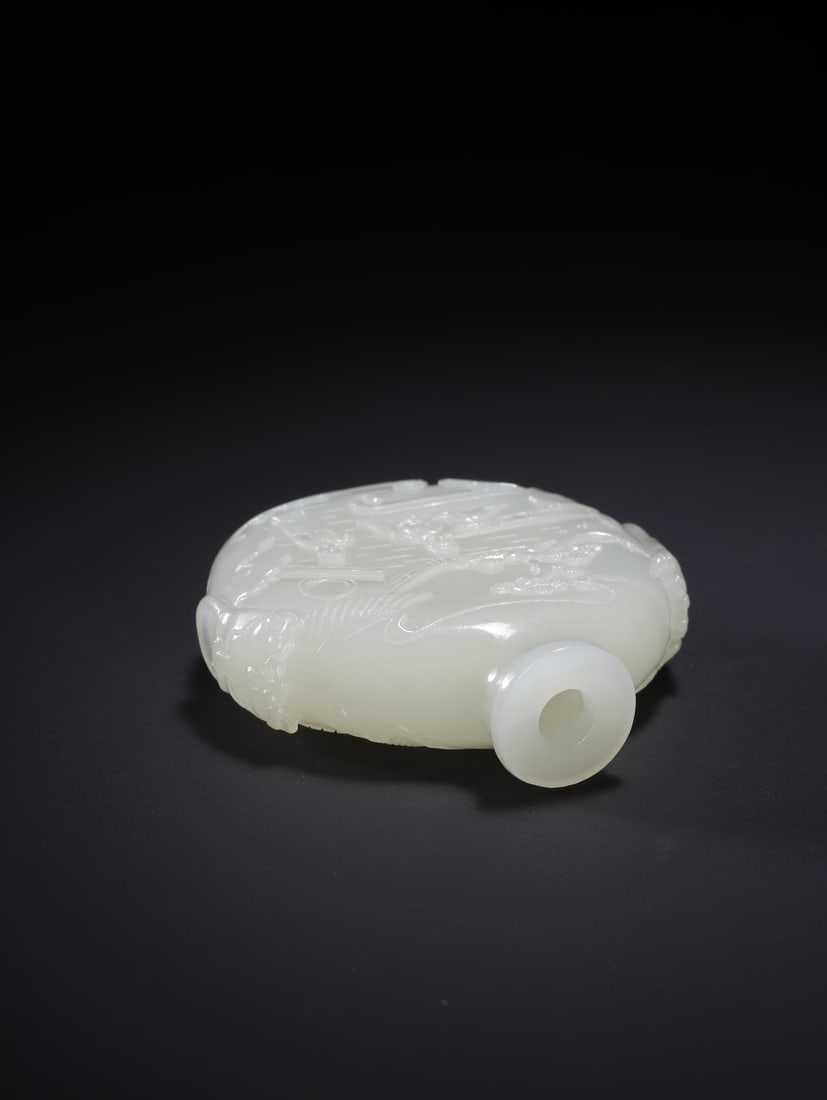 An Exquisite Hotan Jade Figures Pattern Snuff Bottle - 6