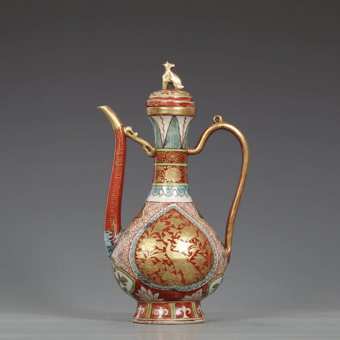 An Exquisite Red and Green Glazed Painted Gold Flower and Bird Pattern Ewer: An Exquisite Red and Green Glazed Painted Gold Flower and Bird Pattern Ewer,Ming Dynasty, China,Jiajing Six-character Mark,Size:12inx2.2inx5.3in