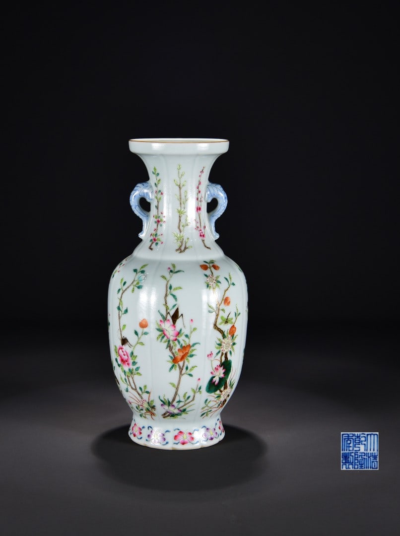 An Exquisite Famille-Rose Grass and Insect Pattern Double-Ears Vase: An Exquisite Famille-Rose Grass and Insect Pattern Double-Ears Vase,Qing Dynasty, China,Qianlong Six-character Mark,Size:13.4inx7.5in 粉彩虫草纹双耳瓶,&