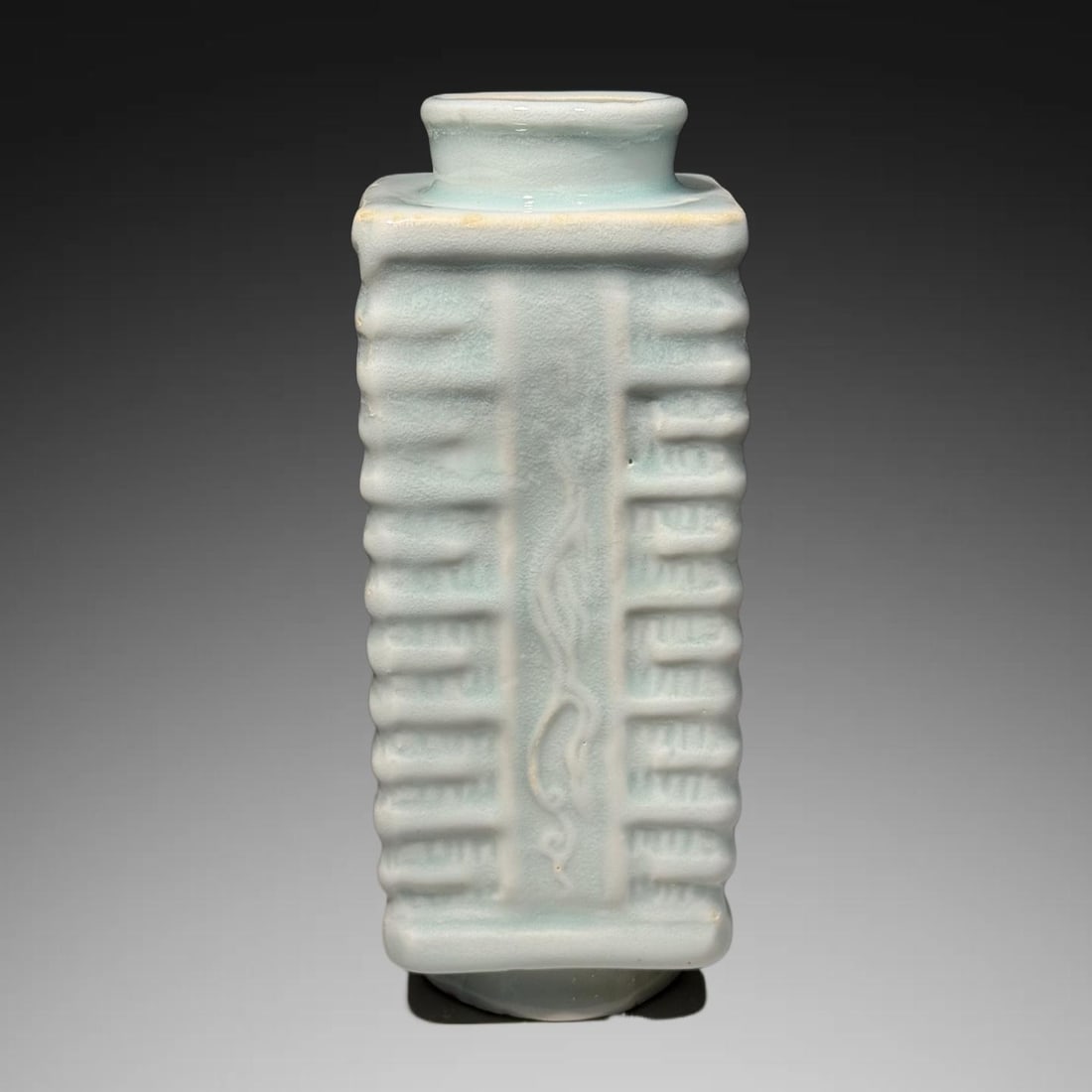An Exquisite Hutian Kiln Shadow Blue Glazed Vase: An Exquisite Hutian Kiln Shadow Blue Glazed Vase,Song Dynasty, China,Size:6.9inx3in 湖田窑影青釉瓶,中国宋代