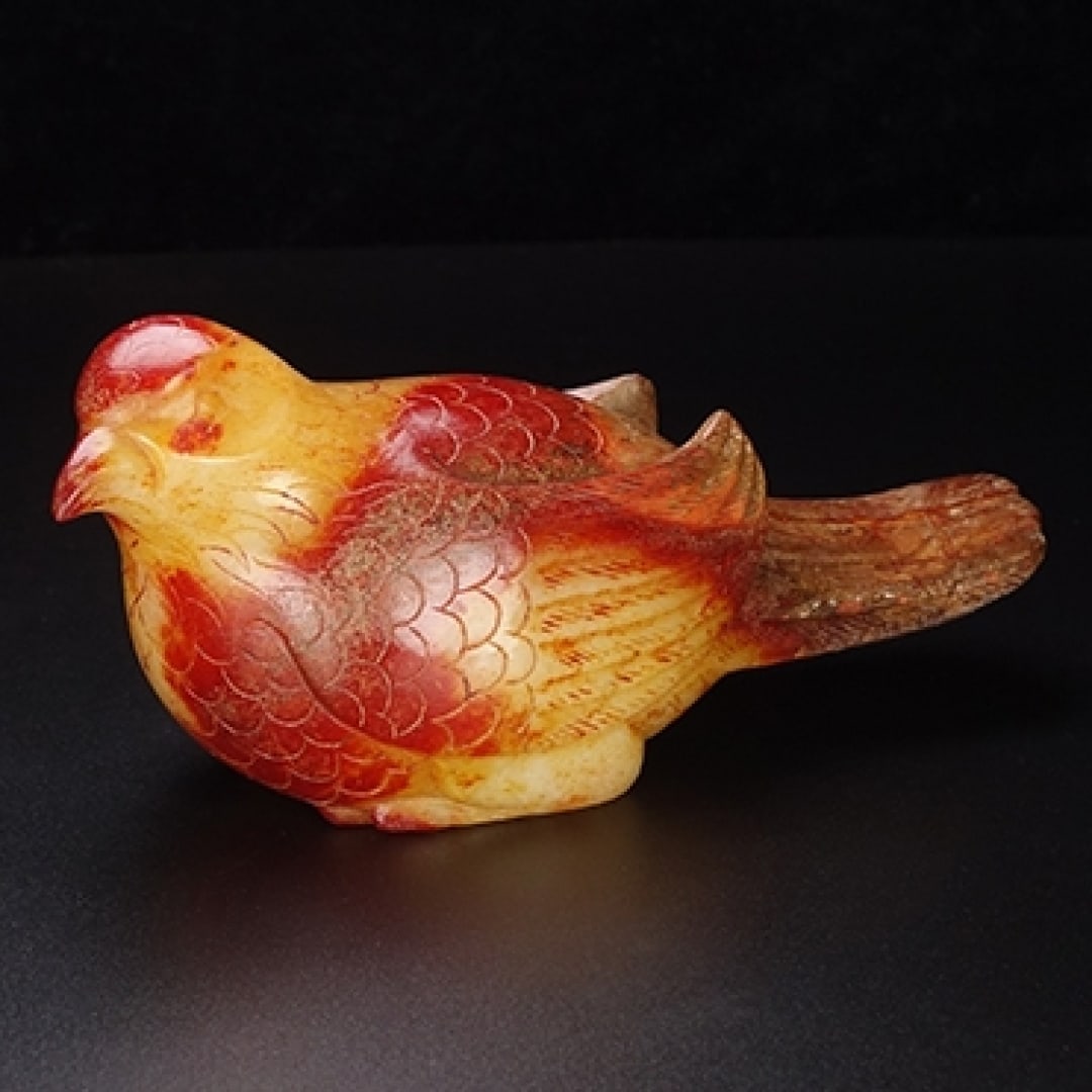 An Exquisite Hotan Jade Bird Ornament: An Exquisite Hotan Jade Bird Ornament,Han Dynasty, China,Size:4.7inx2inx2.4in,Weight:300g 和田玉鸟摆件,中国汉代