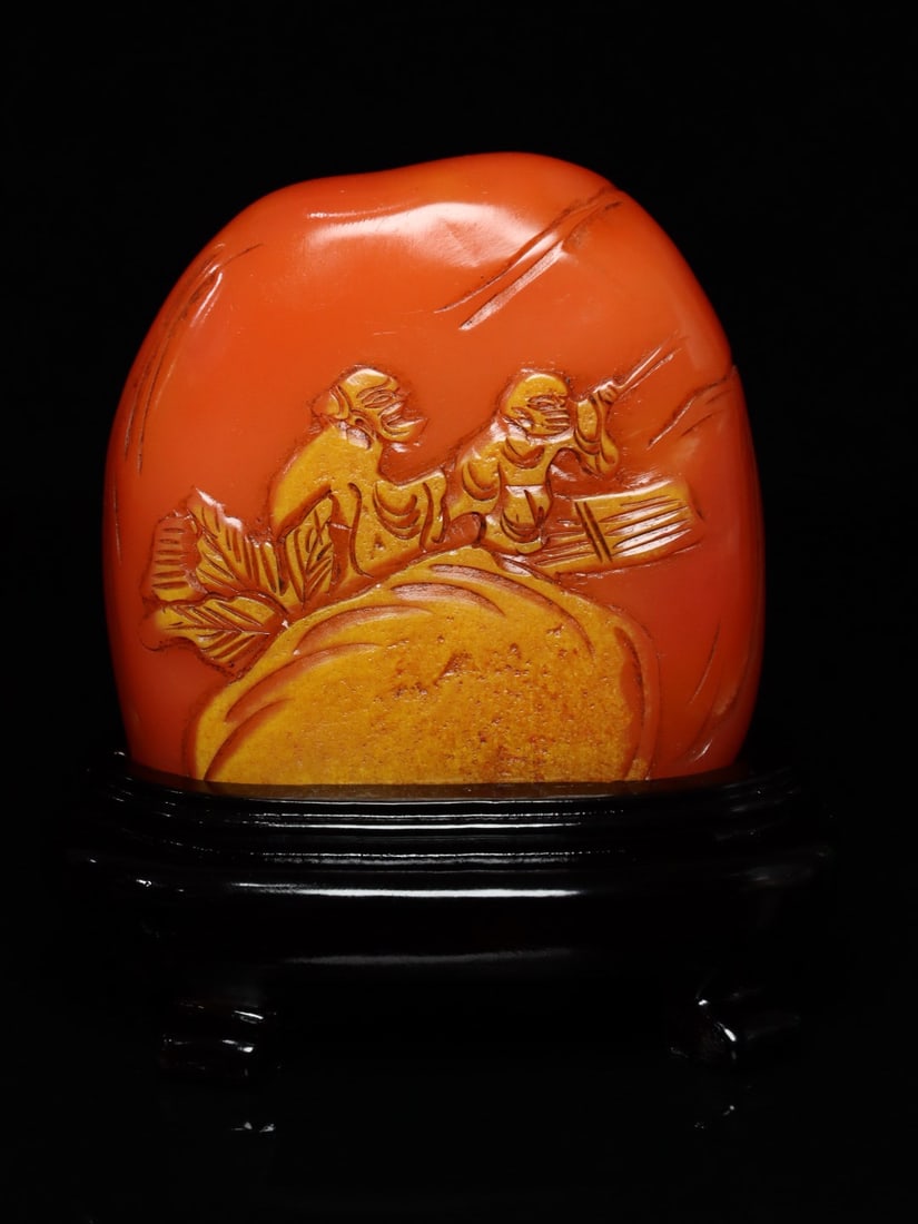 An Exquisite Tianhuang Stone Carved Figures Pattern Ornament: An Exquisite Tianhuang Stone Carved Figures Pattern Ornament,Qing Dynasty, China,With Mark,Size:4.7inx3.9inx2.4in,Weight:584g 田黄石雕刻人物纹摆&#