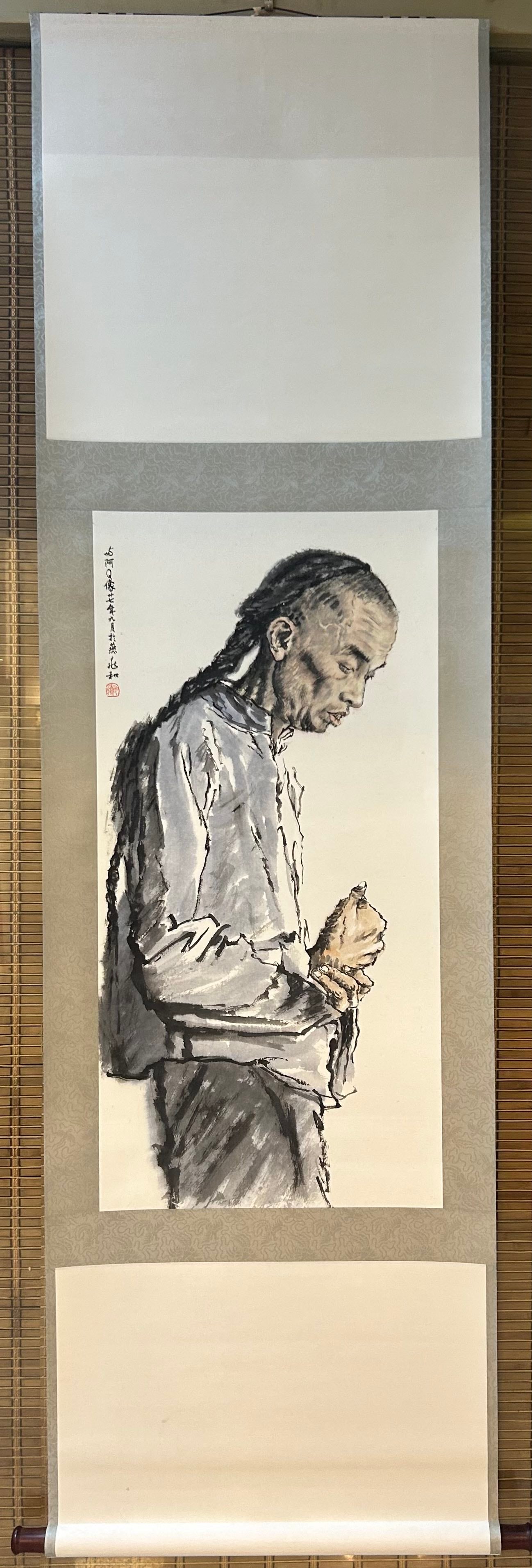 A Chinese Vertical Scroll Ink Painting of Figures on Paper: A Chinese Vertical Scroll Ink Painting of Figures on Paper,Modern Time of China,Jiang Zhaohe,without frame size:31.5inx17.7in 一幅中国水墨纸本人&#