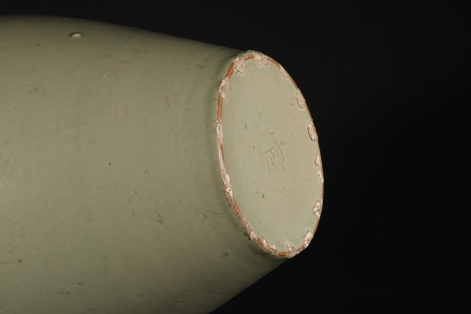 An Exquisite Yue Kiln String Pattern Vase - 9