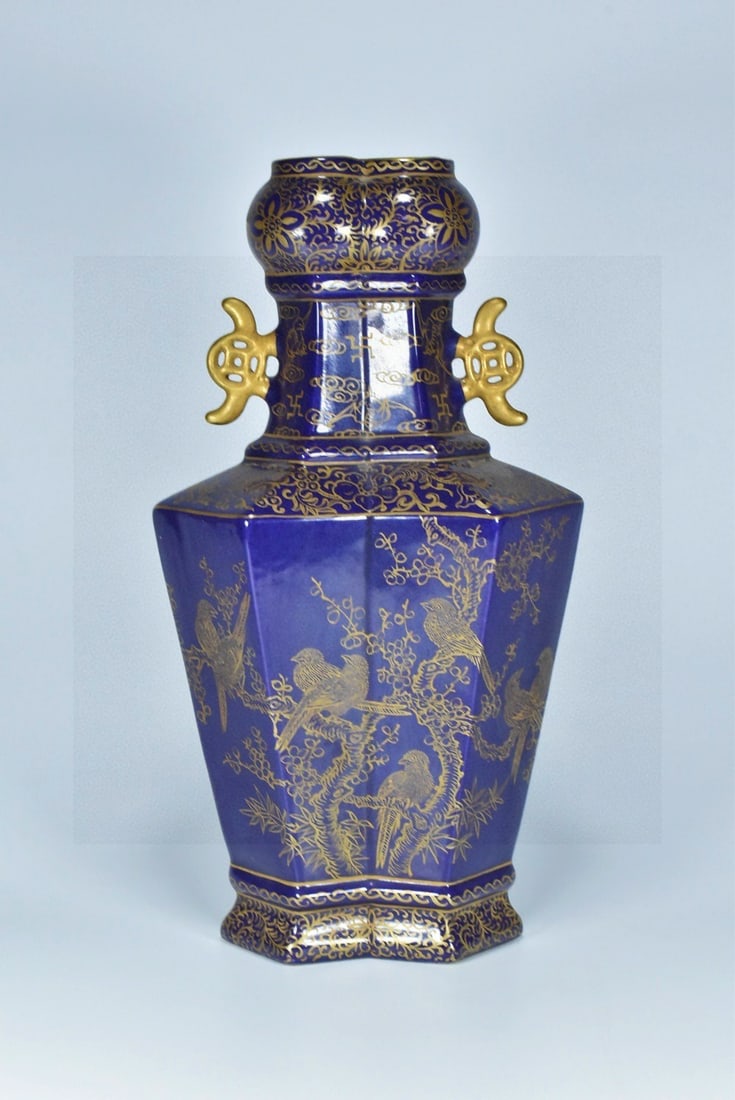 An Exquisite Guan Kiln Ji Blue Glazed Gilt Flower and Bird Pattern Double-Ears Vase: An Exquisite Guan Kiln Ji Blue Glazed Gilt Flower and Bird Pattern Double-Ears Vase,Qing Dynasty, China,Qianlong Four-character Mark,Size:11inx6.3in 官窑霁蓝釉鎏