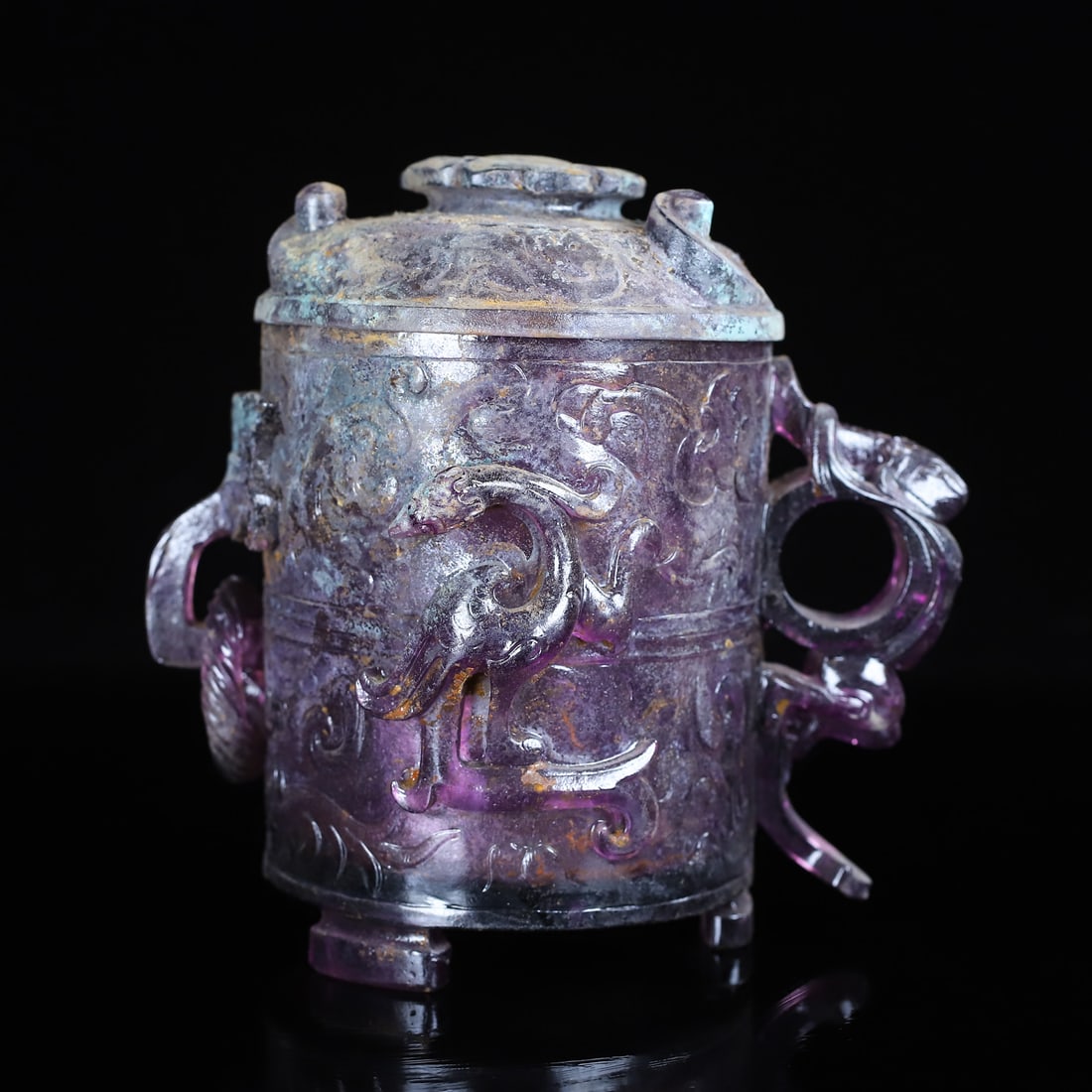 An Exquisite Glass Dragon and Phoenix Pattern Cup: An Exquisite Glass Dragon and Phoenix Pattern Cup,Han Dynasty, China,Size:6.3inx4.7inx5.9in,Weight:927g 琉璃龙凤杯,中国汉代