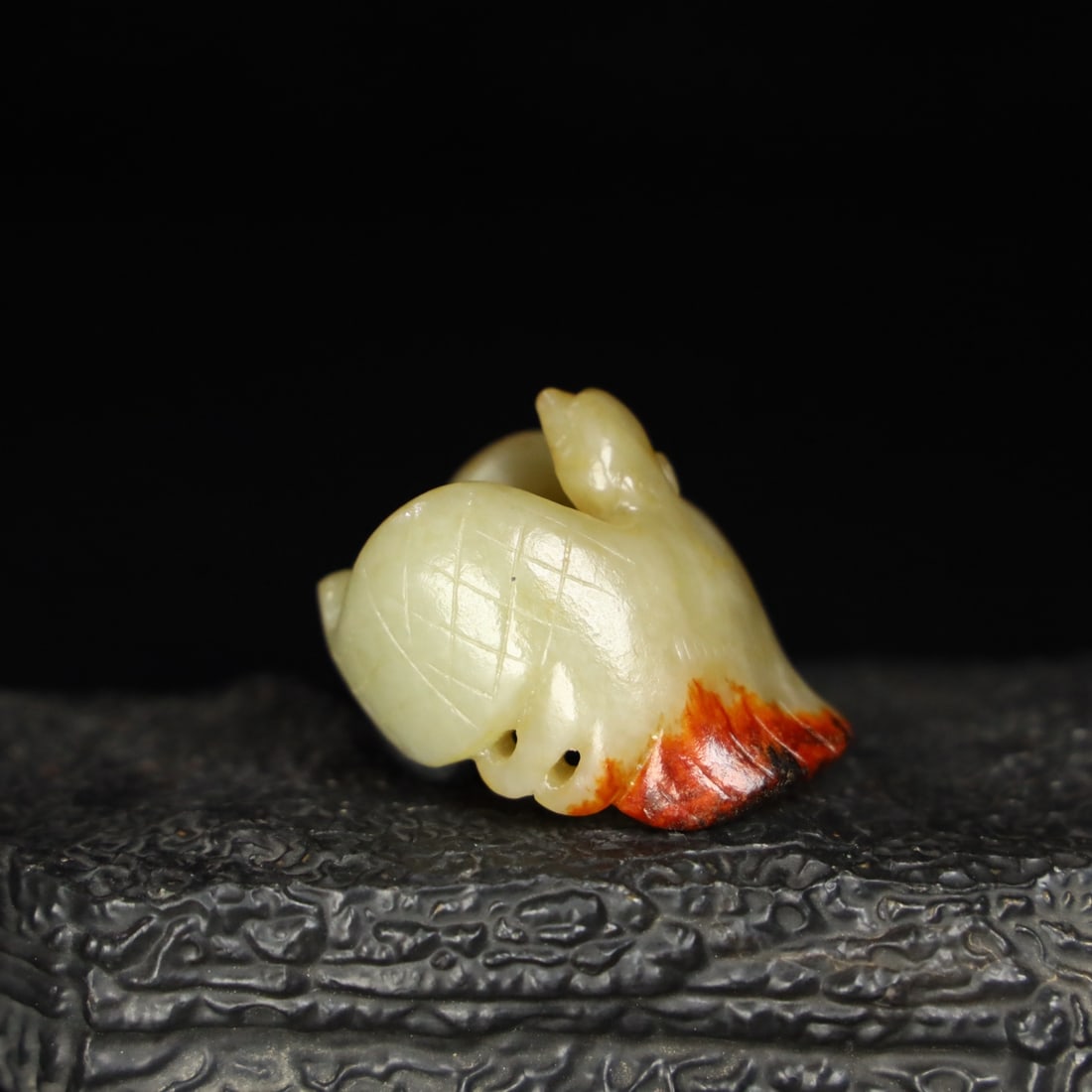 An Exquisite Hotan Jade Eagle Thumb Ring - 3