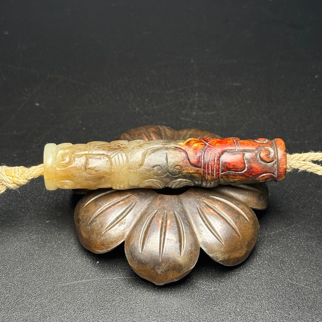 An Exquisite Hotan Jade Beast-Face Pattern Accessory - 7