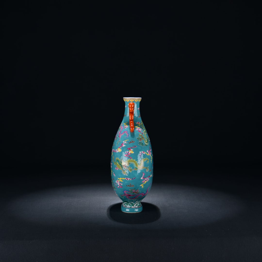 An Exquisite Enamel Dragon Pattern Vase - 6