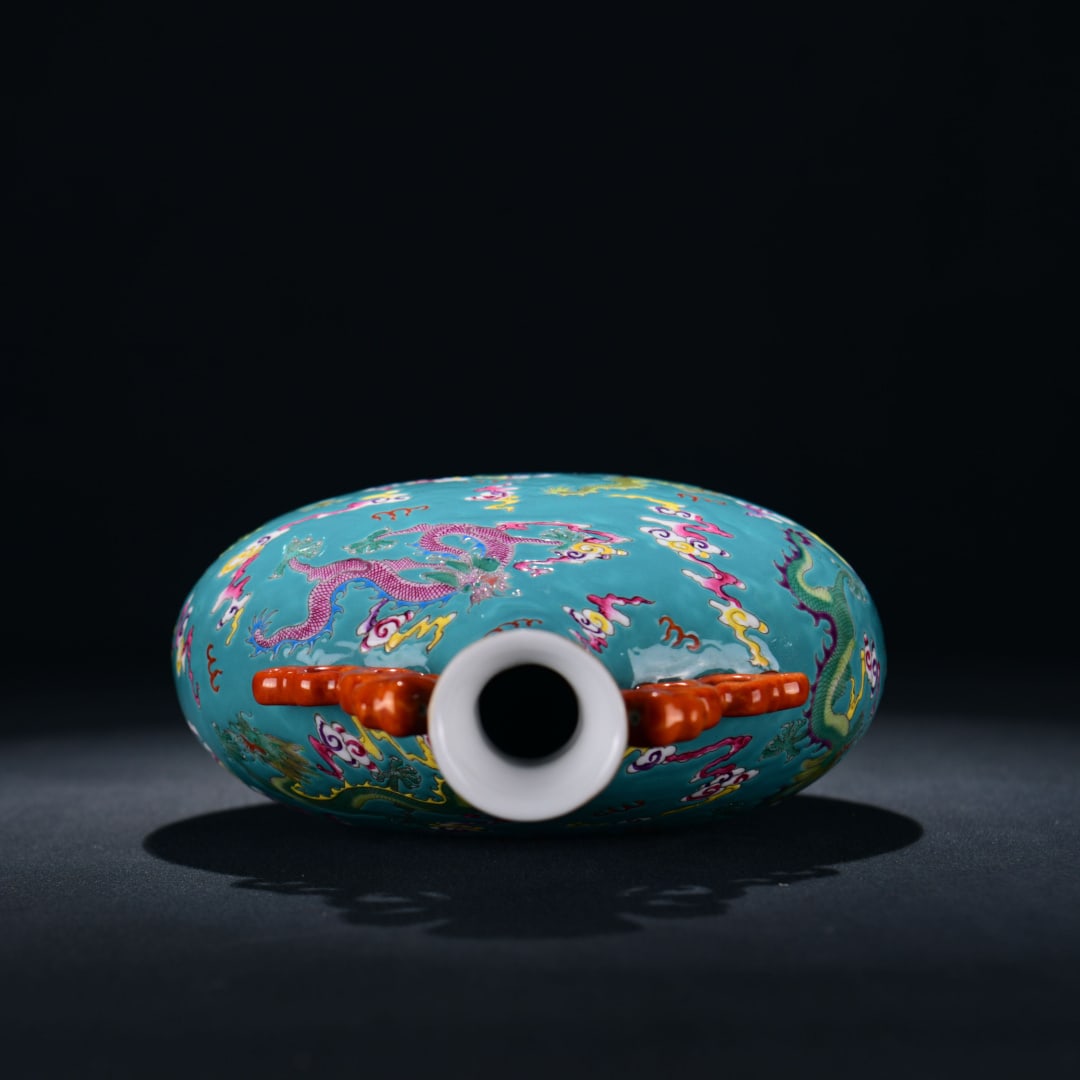 An Exquisite Enamel Dragon Pattern Vase - 8
