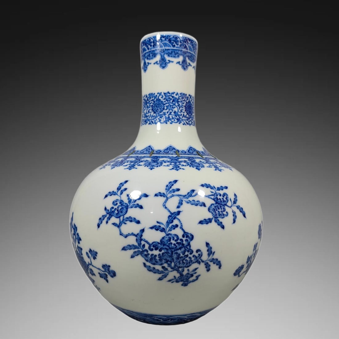 An Exquisite Blue and White Flower and Fruit Pattern Vase (Restoration): An Exquisite Blue and White Flower and Fruit Pattern Vase (Restoration),Qing Dynasty, China,Yongzheng Six-character Mark,Size:16.1inx12.2in 青花花果纹瓶(修