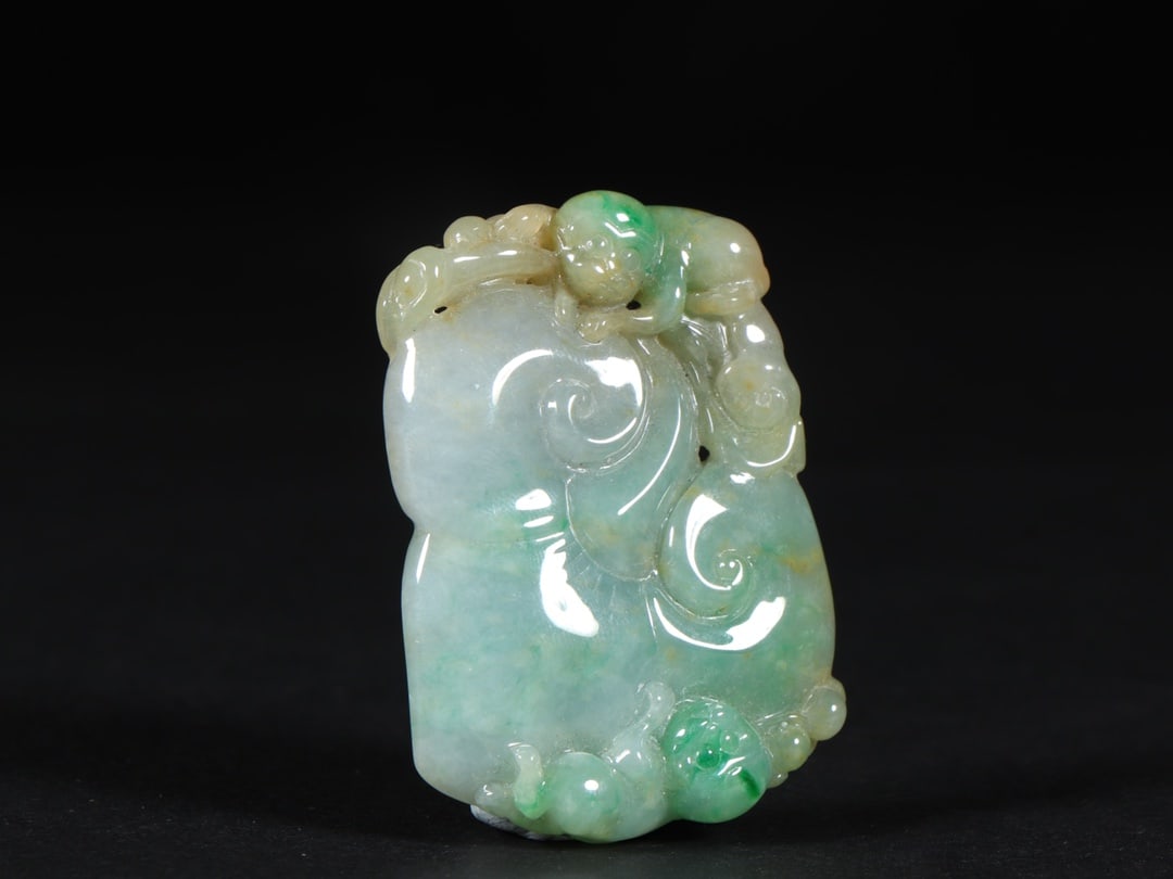 An Exquisite Jadeite Monkey Pattern Ganoderma lucidum Pendant - 2