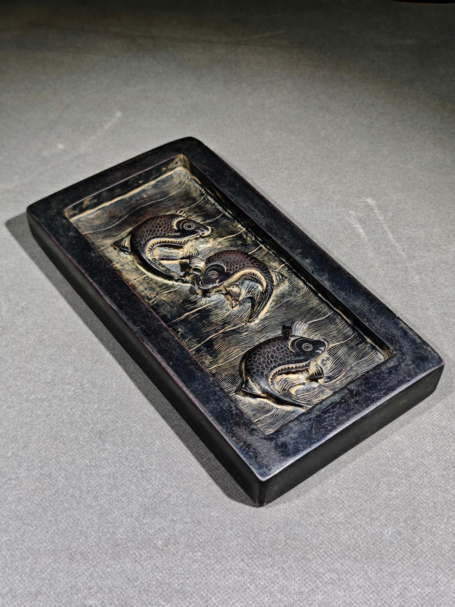 An Exquisite Fish Pattern Inkstone - 8