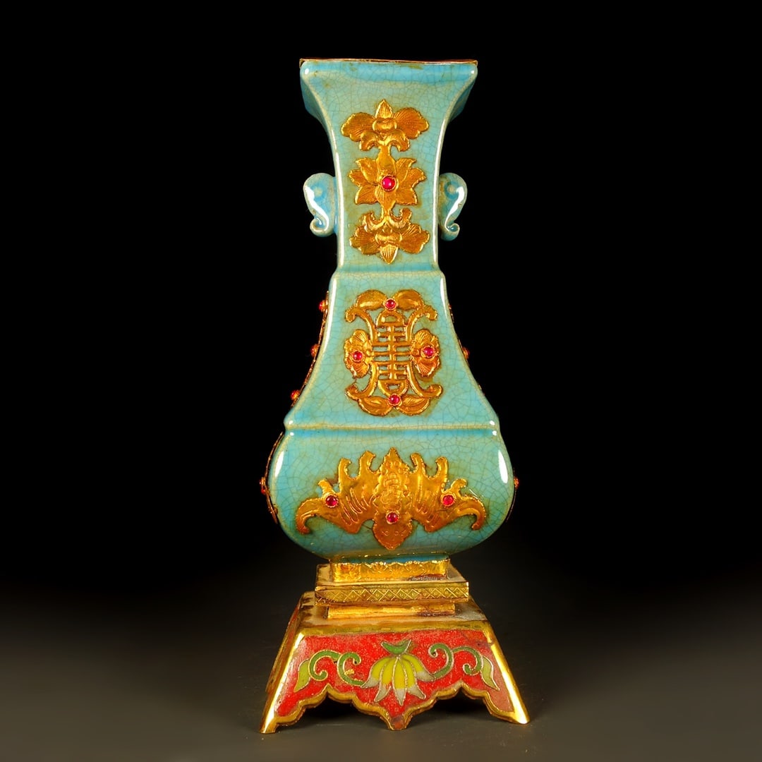An Exquisite Cloisonne Inlaid Sky Blue Glazed Cover with Gold Bats and Peach Pattern Double-Ears: An Exquisite Cloisonne Inlaid Sky Blue Glazed Cover with Gold Bats and Peach Pattern Double-Ears Vase,Inlaid Gems,Qing Dynasty,China,Qianlong Four-character