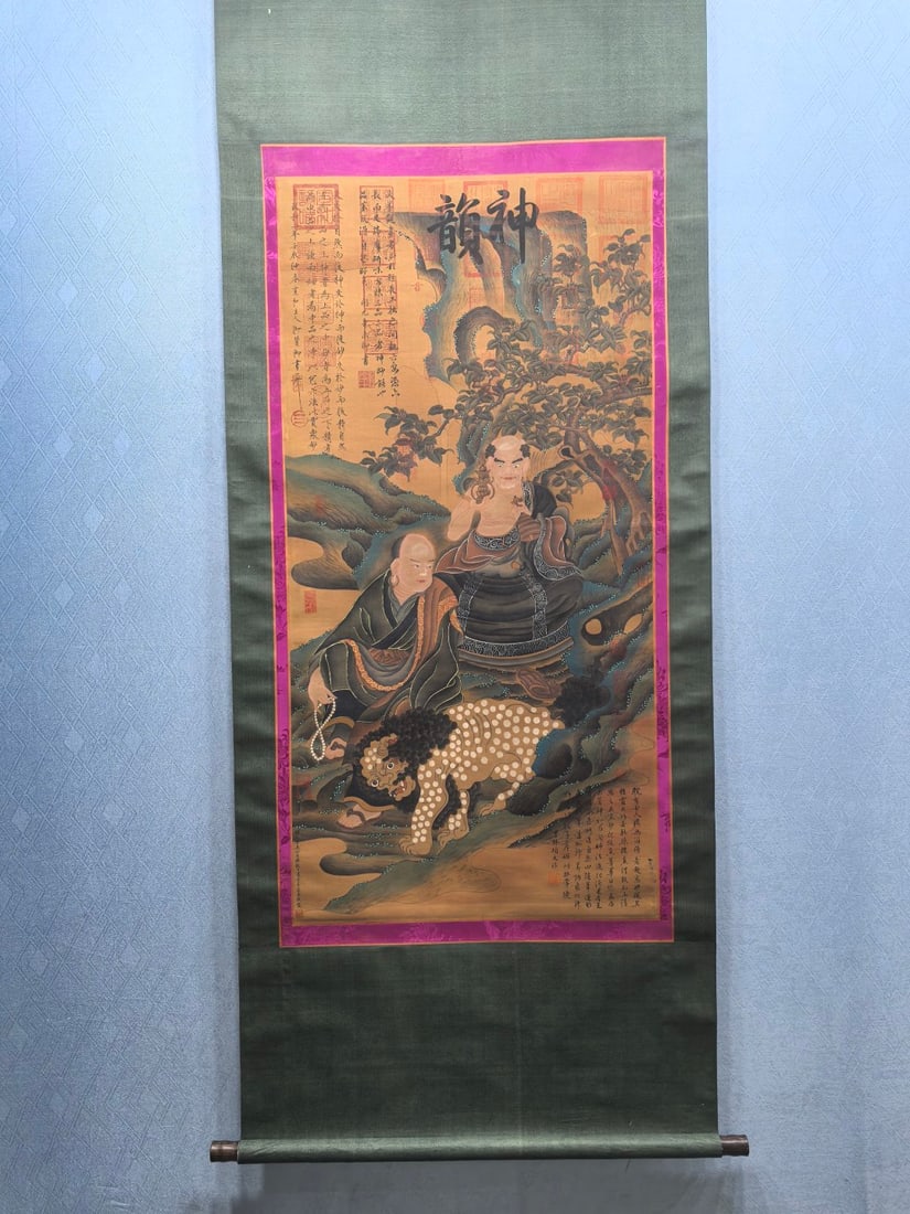 A Chinese Vertical Scroll Ink Painting of Figure on Silk,Wu Daozi: A Chinese Vertical Scroll Ink Painting of Figure on Silk,Wu Daozi,Size:(Without frame)26inx52.8in一幅中国水墨绢本人物画立轴