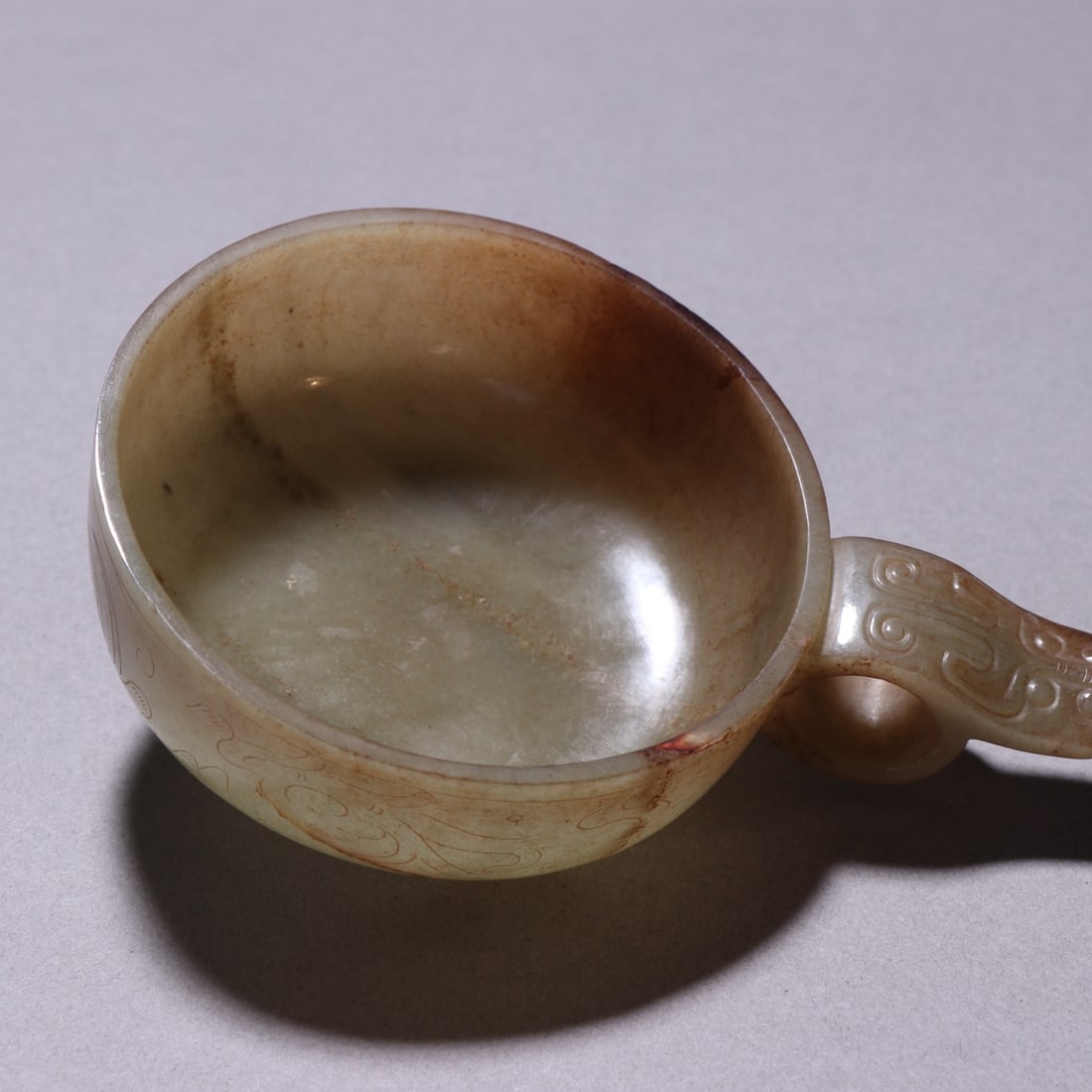 An Exquisite White Jade Chi-Dragon Pattern Cup - 7