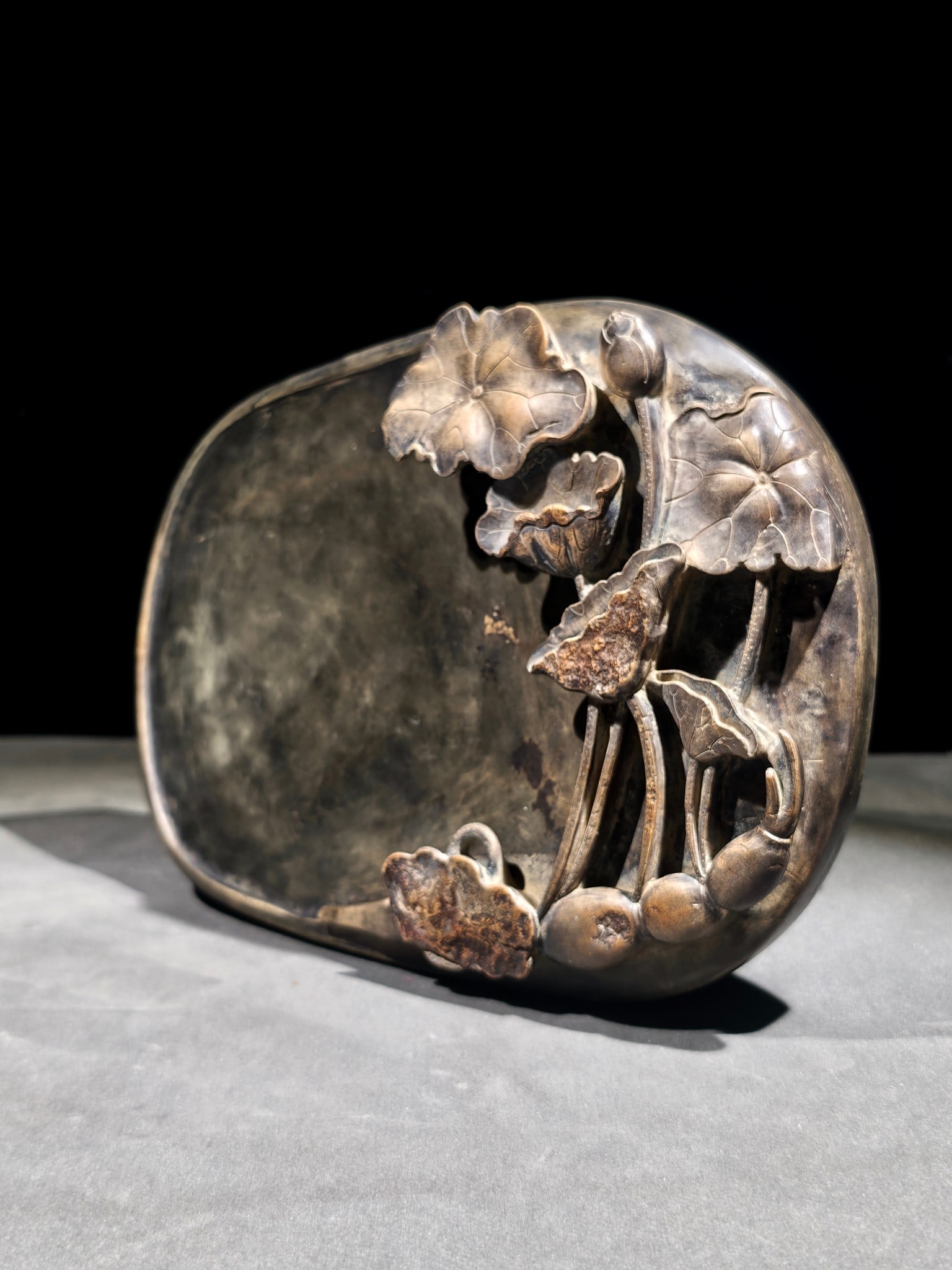 An Exquisite Lotus Leaf Lotus Root Pattern Inkstone,With Poem (1 of 9)