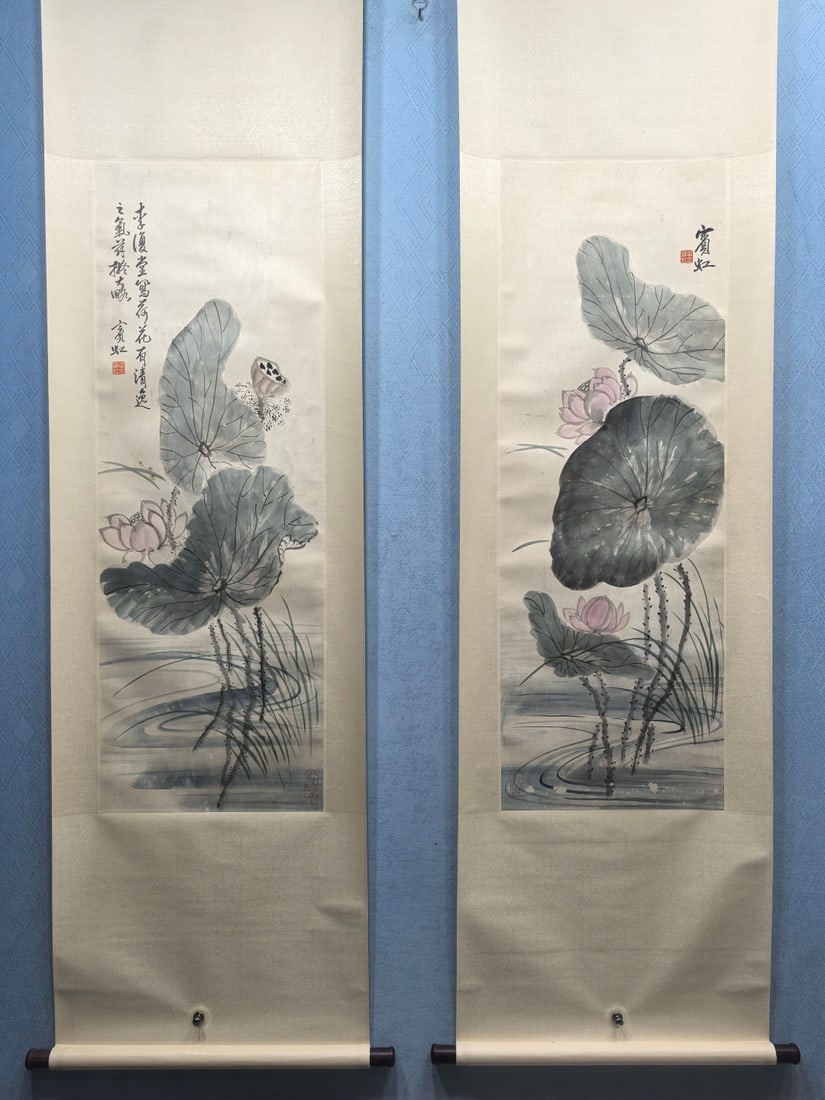 A Pair of Chinese Vertical Scroll Ink Painting of Lotus on Paper,Huang Binhong: A Pair of Chinese Vertical Scroll Ink Painting of Lotus on Paper,Huang Binhong,Size:(Without frame)15.7inx46.1in*2一对中国水墨荷花图立๘