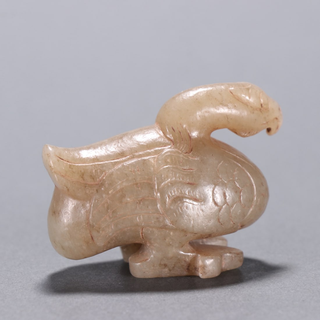 An Exquisite Archaic Jade Bird Ornament - 4