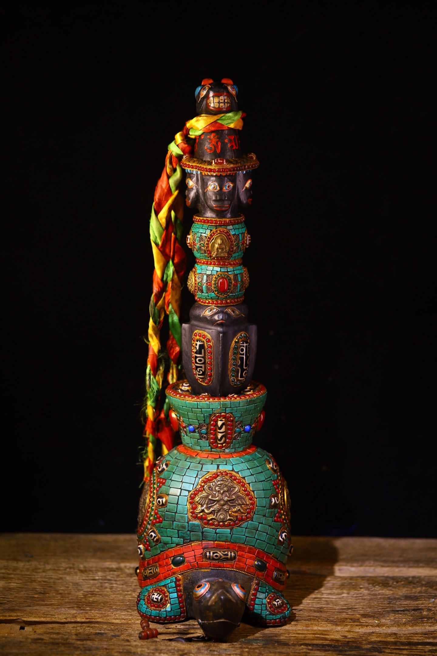 A Huge Meteorite Inlaid Dzi Bead and Turquoise Vajry Pestle,With Turtle-Shaped Base (1 of 12)