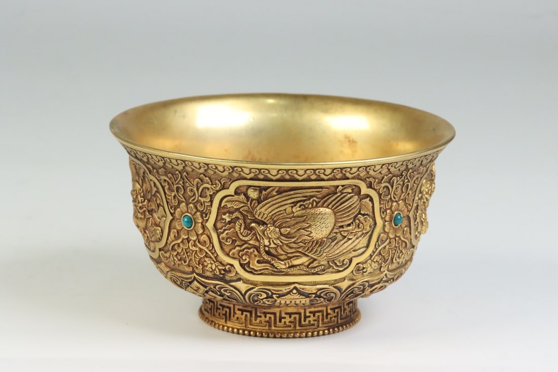 An Exquisite Gilt Bronze Flower and Auspicious Beast Pattern Bowl,Inlaid Turquoise: An Exquisite Gilt Bronze Flower and Auspicious Beast Pattern Bowl,Inlaid Turquoise,Qing