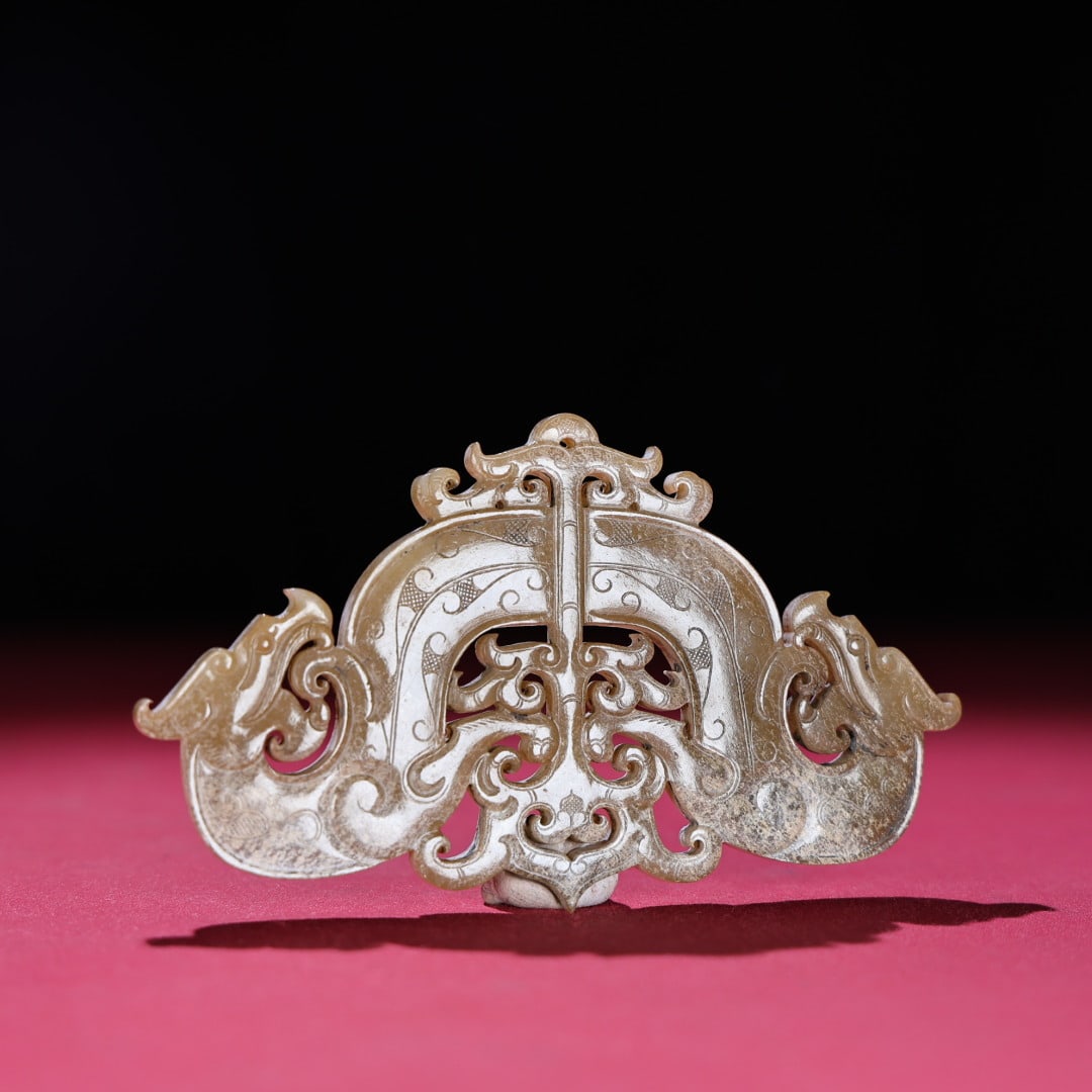 An Exquisite White Jade Dragon Pattern Pendant - 5