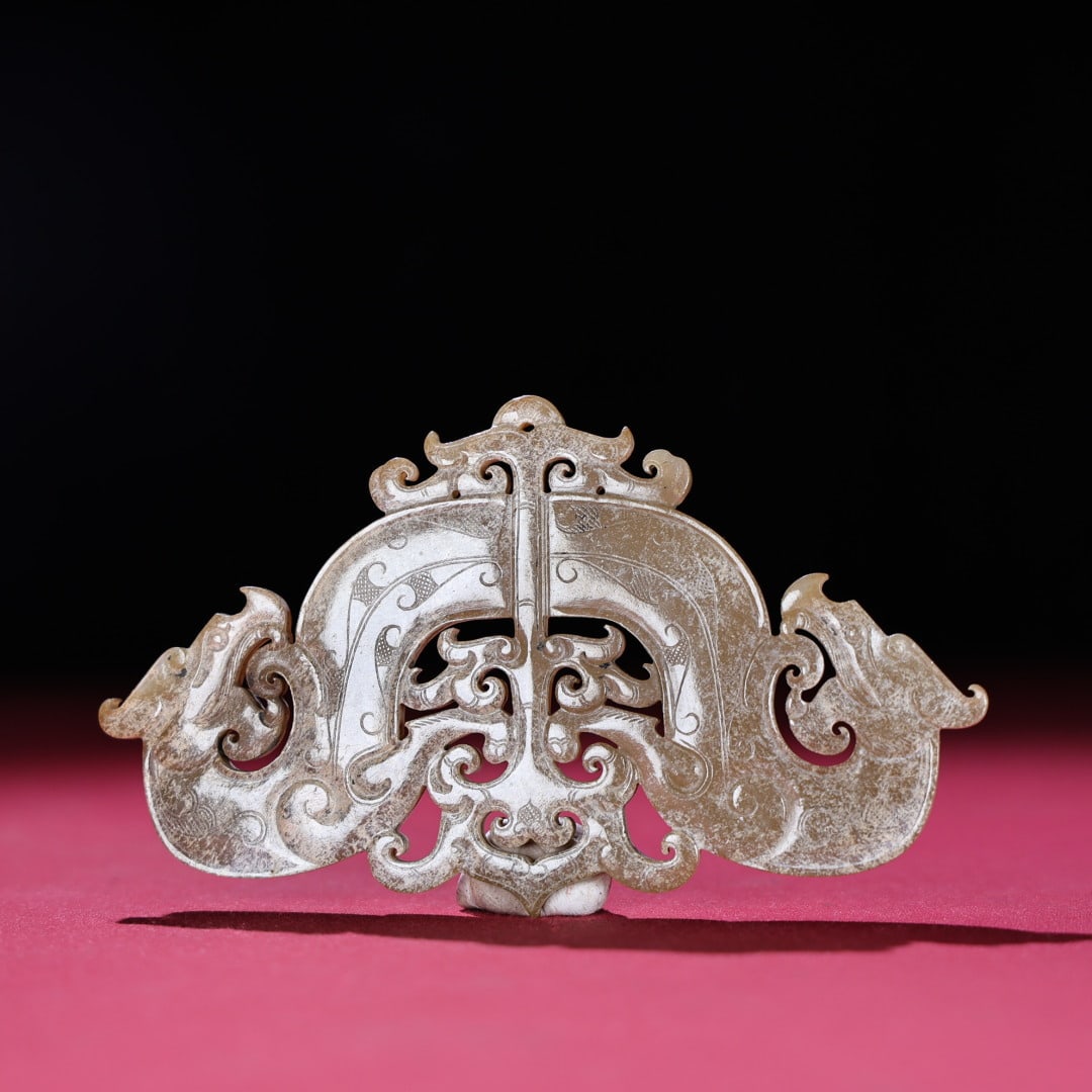 An Exquisite White Jade Dragon Pattern Pendant - 7