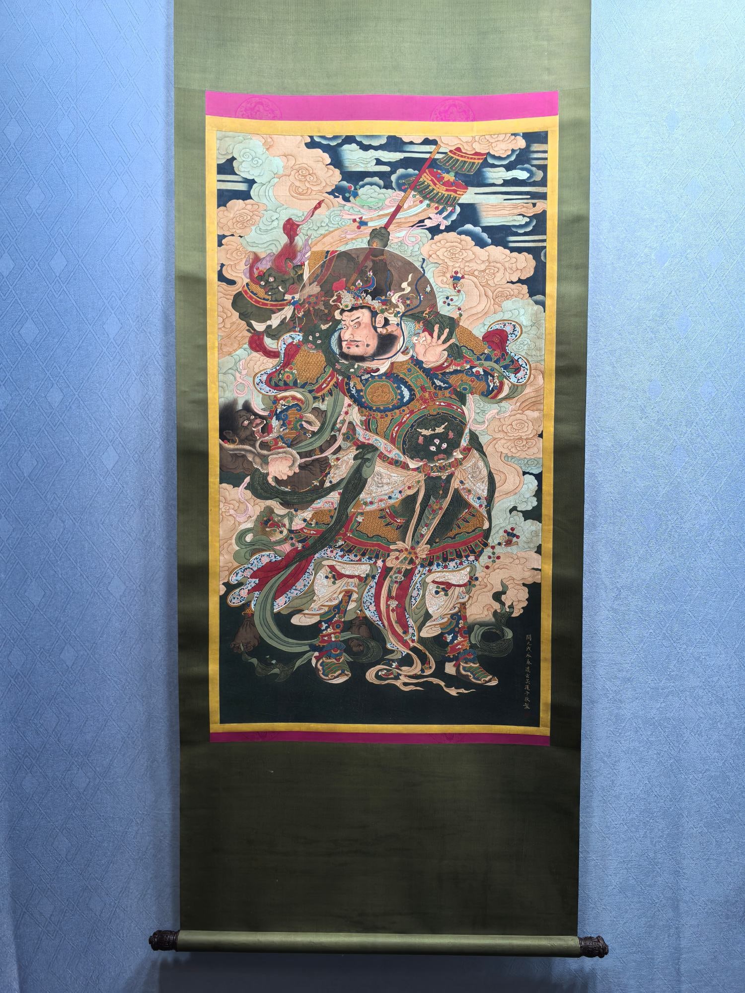 A Chinese Vertical Scroll Ink Painting of Statue of Heavenly King on Silk,Wu Daozi: A Chinese Vertical Scroll Ink Painting of Statue of Heavenly King on Silk,Wu Daozi,Size:26inx47.2in一幅中国水墨绢本天王像图ĺ