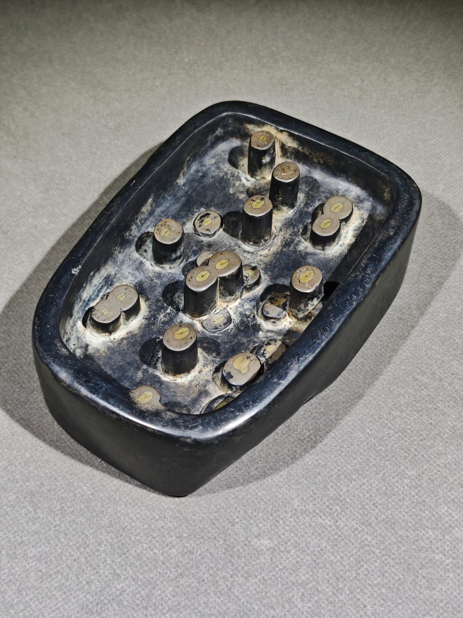 An Exquisite Pine Pattern Inkstone - 6