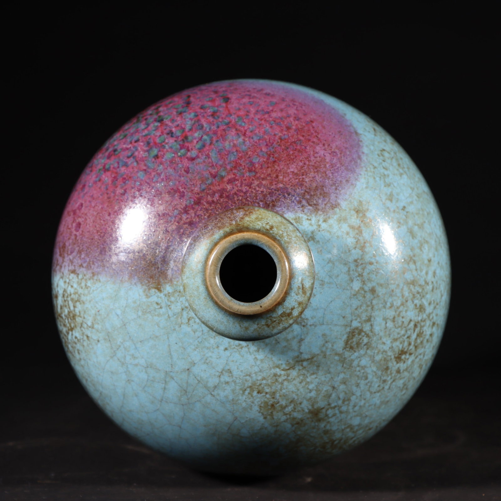 A Rare Jun yao Vase - 8
