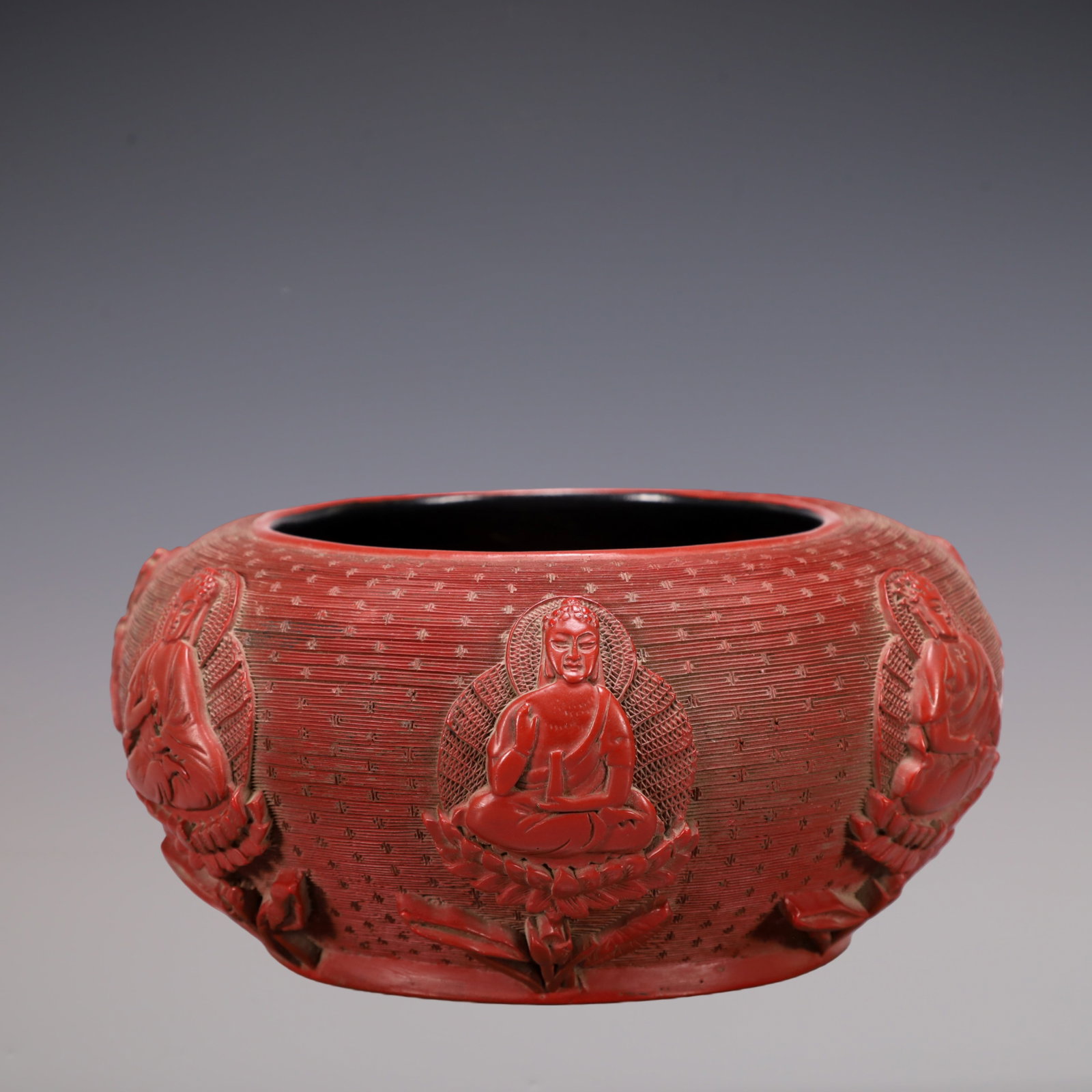 A Exquisite Carved Red Lacquer Buddha statue Pattern Brush Washer: A Exquisite Carved Red Lacquer Buddha statue Pattern Brush Washer Qing Dynasty, China Size:7.5inx7.5inx3.5in Weight:900g漆器雕佛像水洗 中国清