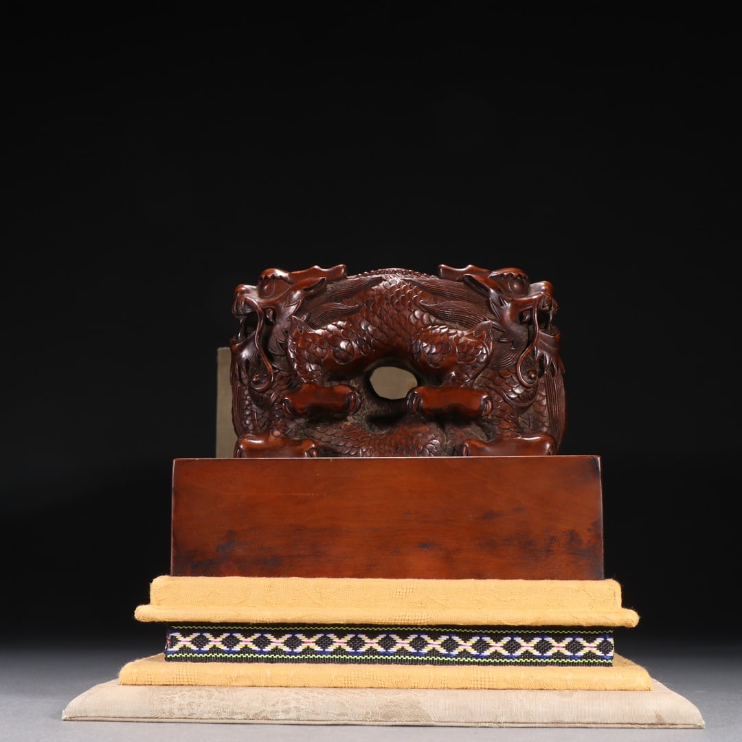An Exquisite Boxwood Dragon-Shaped Seal (1 of 9)
