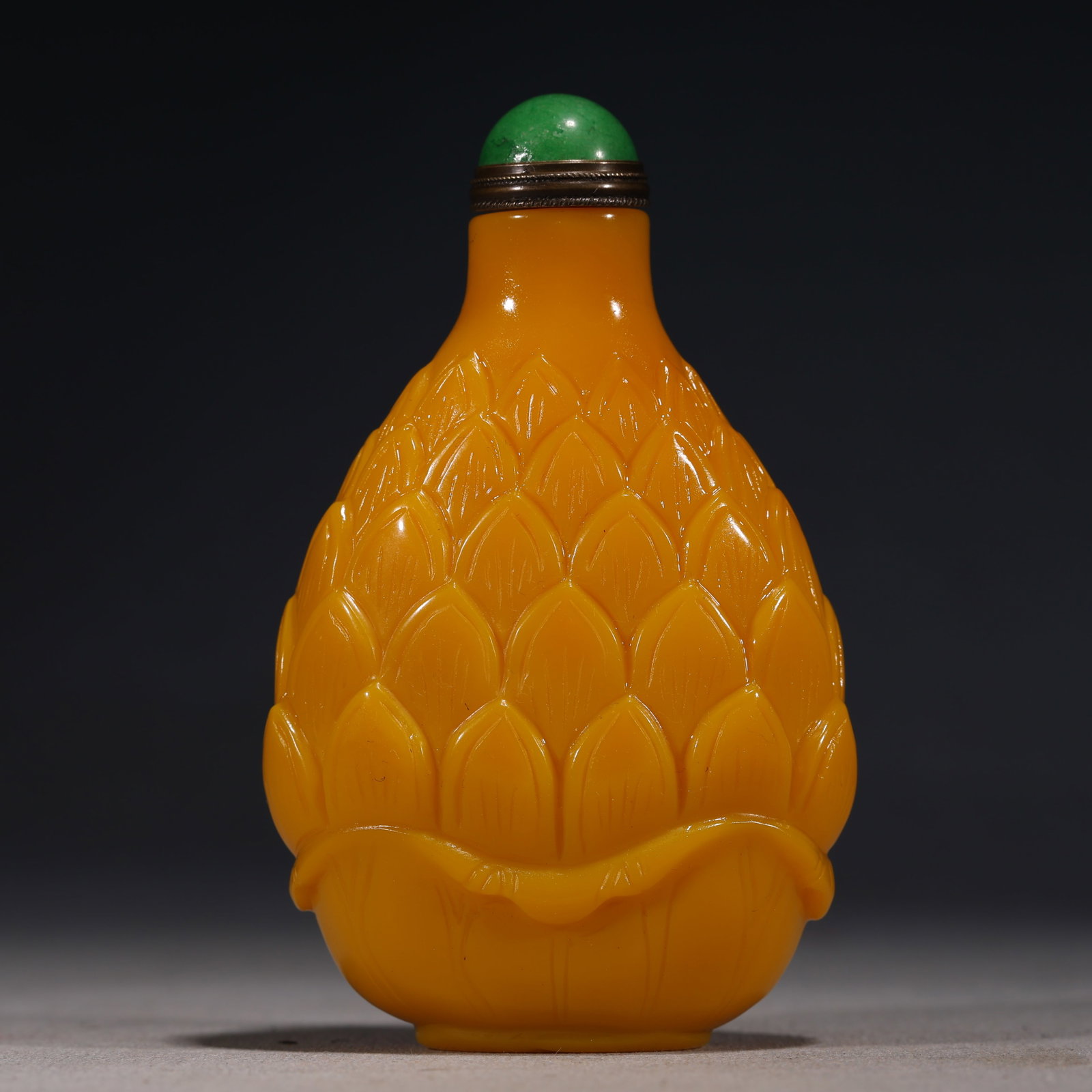 A Chinese Yellow Glass Lotus-Form Snuff Bottle (1 of 5)