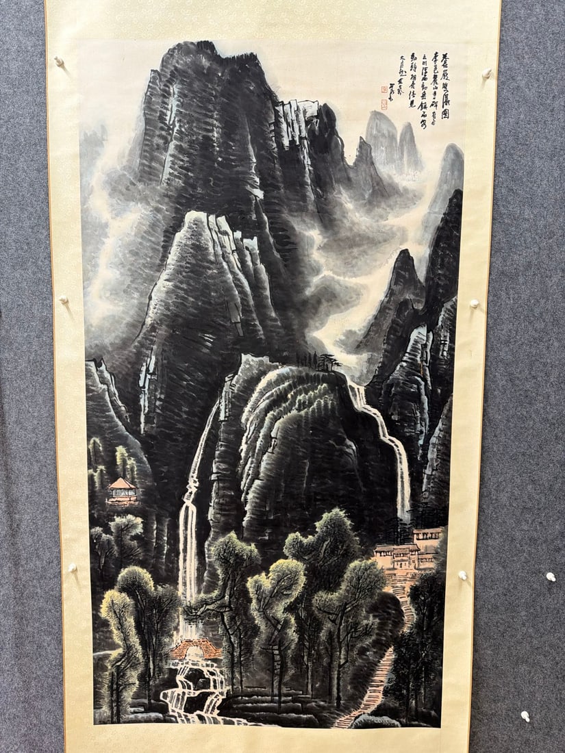 A Chinese Vertical Scroll Ink Painting of Landscape on Paper,Li Keran: A Chinese Vertical Scroll Ink Painting of Landscape on Paper,Li Keran, Size:36.2inx69.3in 一幅中国水墨山水画立轴,李可ĉ