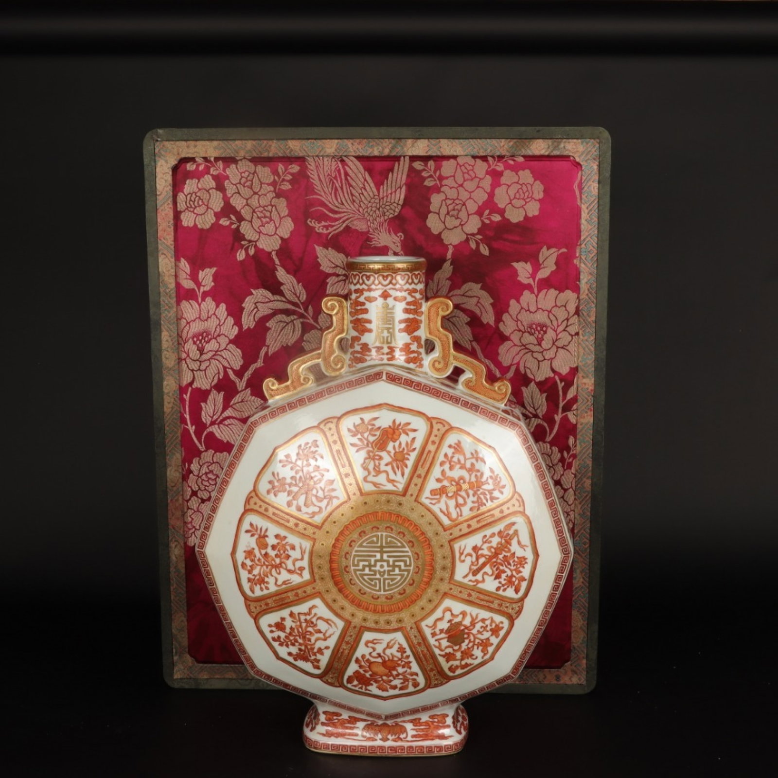 A Fine Gilt-decorated Iron Red Double-eared Vase With Eight Treasures Motifs: A Fine Gilt-decorated Iron Red Double-eared Vase With Eight Treasures Motifs,Qing Dynasty,China,Qianlong Six-character Mark,Size:19inx15in,矾红描金八宝双ň