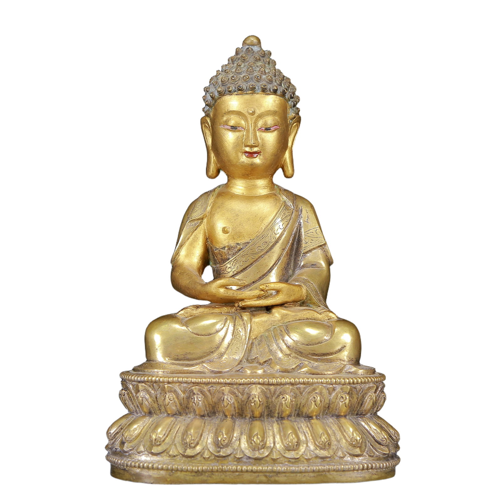 A Solemn Gilt Bronze Statue of Sakyamuni: A Solemn Gilt Bronze Statue of Sakyamuni,Qing Dynasty, China,Size:5.1inx3.5inx8.3in,Weight:1015g 铜鎏金释迦摩尼像，清代