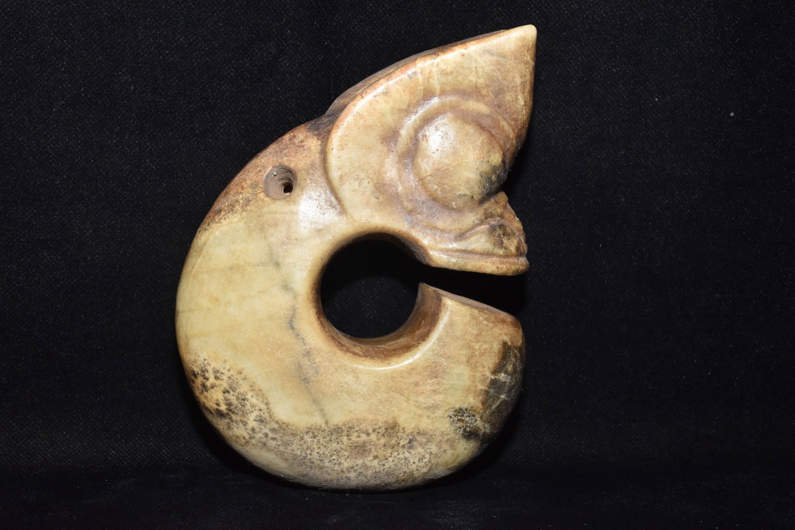 A Fine White Jade Pig?Dragon: A Fine White Jade Pig‑Dragon,Hongshan Culture,Dimensions:4.3inx 6.3in,Weight:1220g,白玉猪龙,红山文化