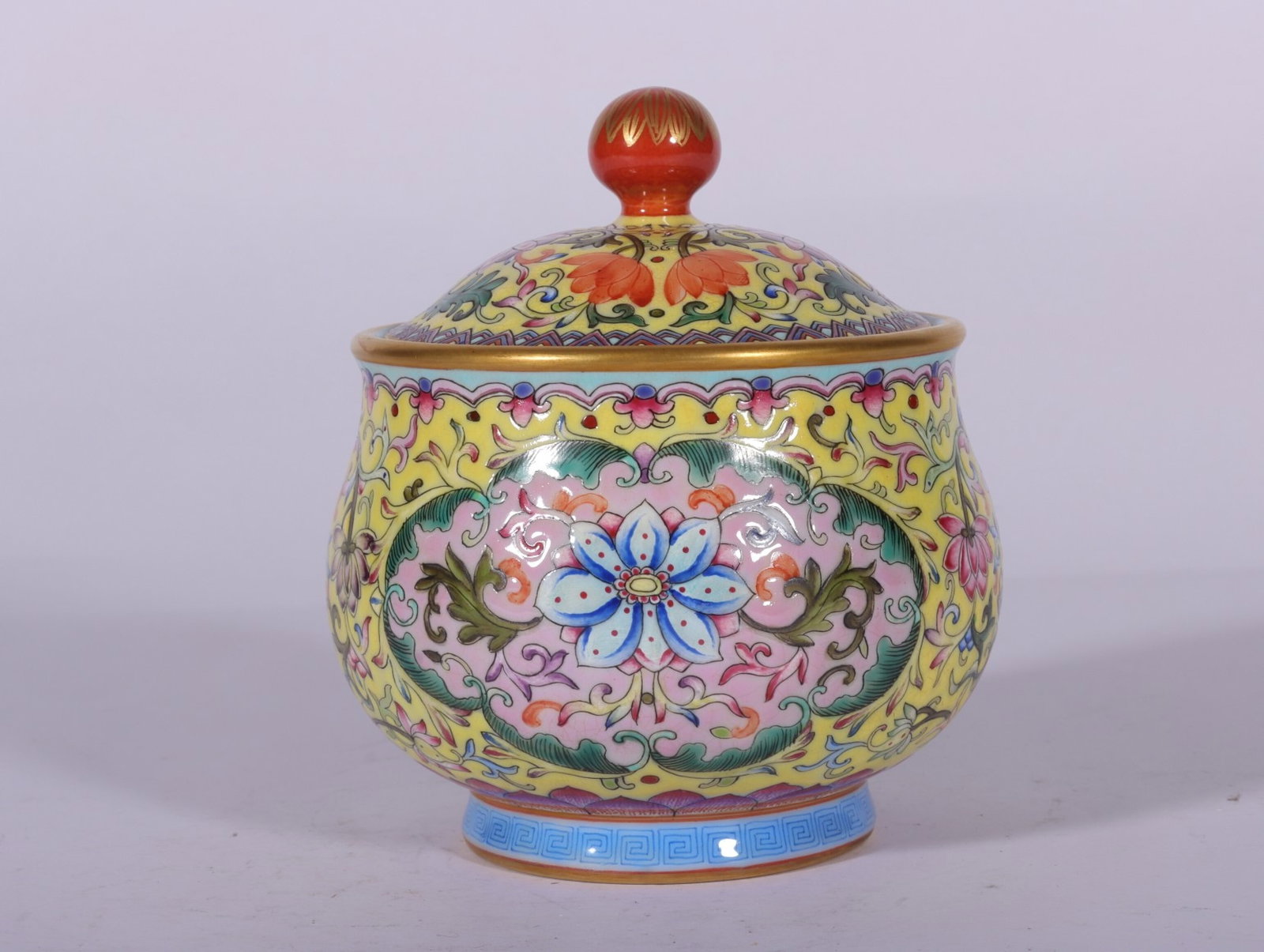A Fine Enamel Color Yellow Ground Interlocking Lotus Tea Caddy (1 of 8)