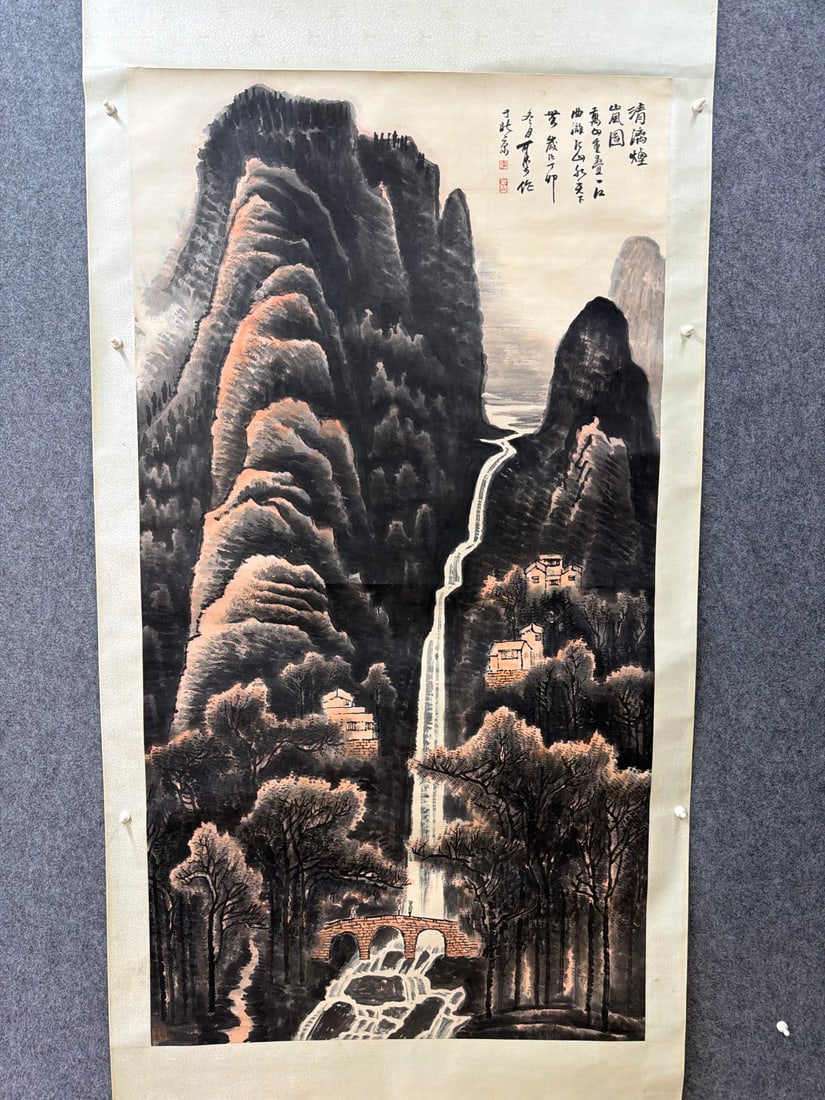 A Chinese Vertical Scroll Ink Painting of Landscape on Paper,Li Keran: A Chinese Vertical Scroll Ink Painting of Landscape on Paper,Li Keran, Size:37inx69.7in 一幅中国水墨山水画立轴,李可染