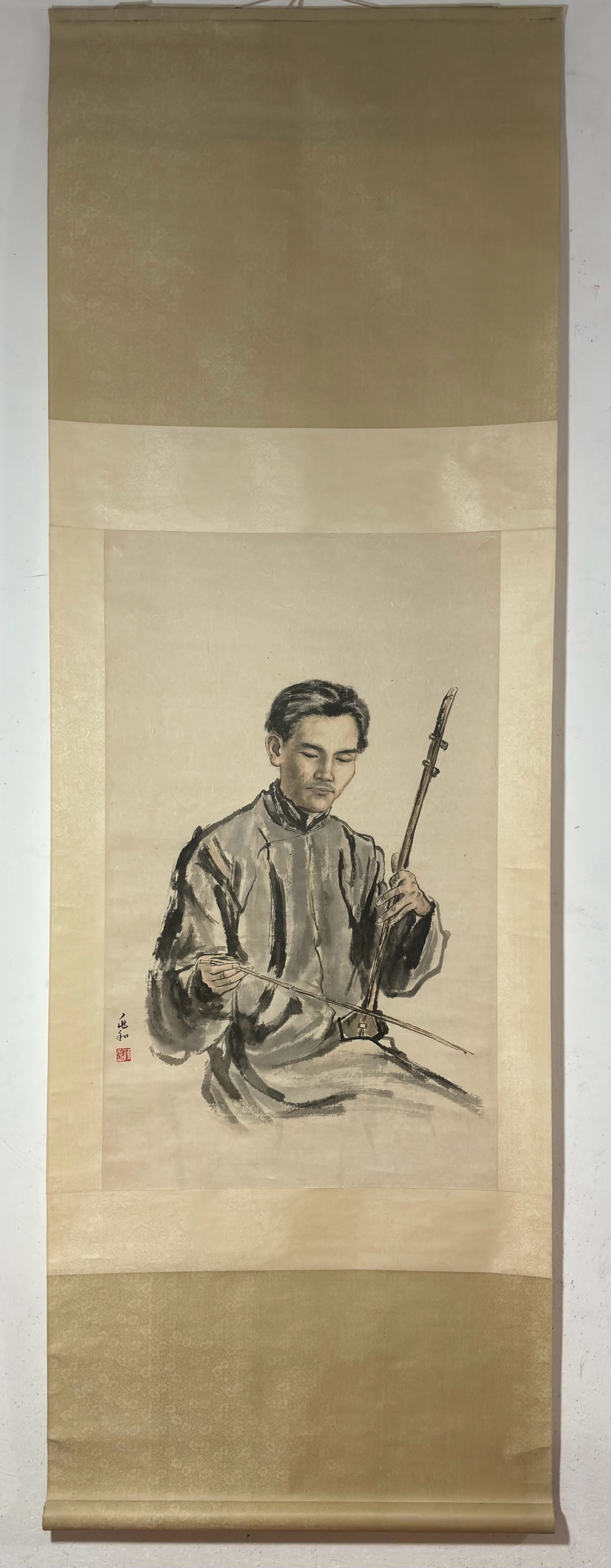 A ChineseInk?on?PaperHangingScroll,FigurePainting: A ChineseInk‑on‑PaperHangingScroll,FigurePainting,ChiangChao‑ho,Without frame Size:36.2inx21.9in,一副中国水墨人物图纸Ĉ