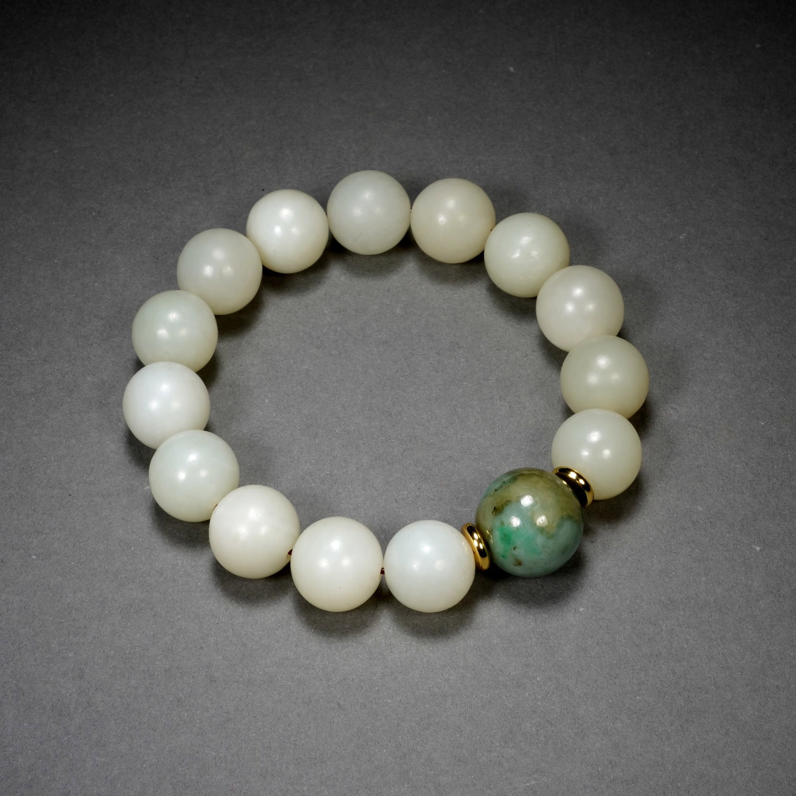 An Exquisite White Jade Bracelet Inlaid With Jadeite (1 of 7)