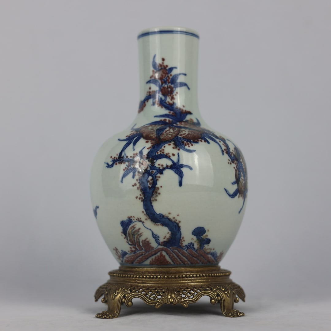 An Exquisite Blue And White Underglaze Red Celestial Sphere Vase,Blessing And Longevity Pattern (1 of 9)