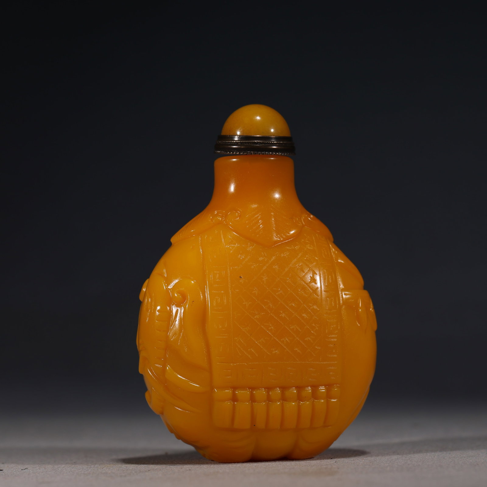 A Chinese Yellow Glass Snuff Bottle Carved with Diaper Pattern,Qianlong Mark (1 of 6)