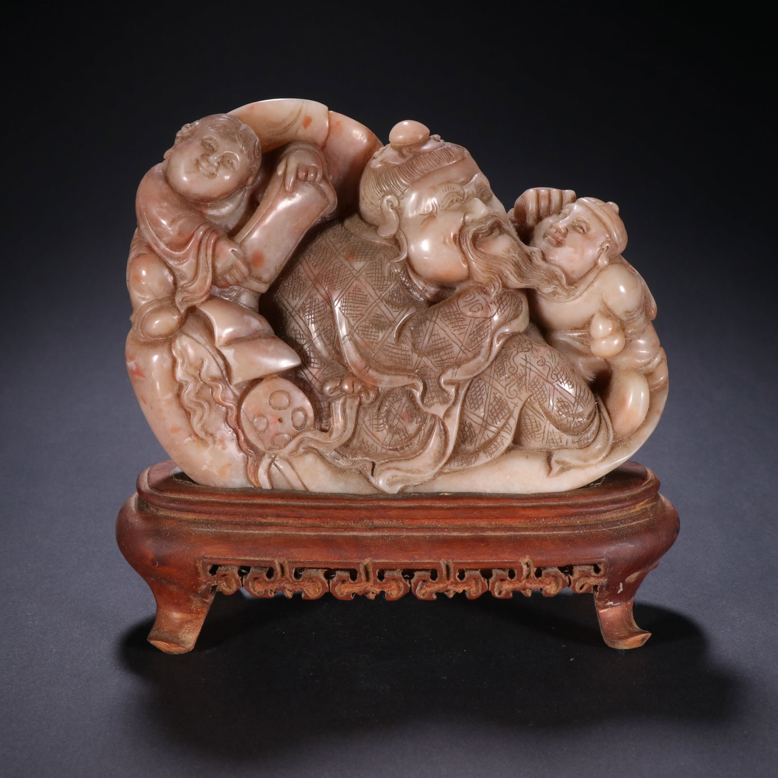 An Exquisite Shoushan Stone Ornament Of Old Man And Boy (1 of 9)