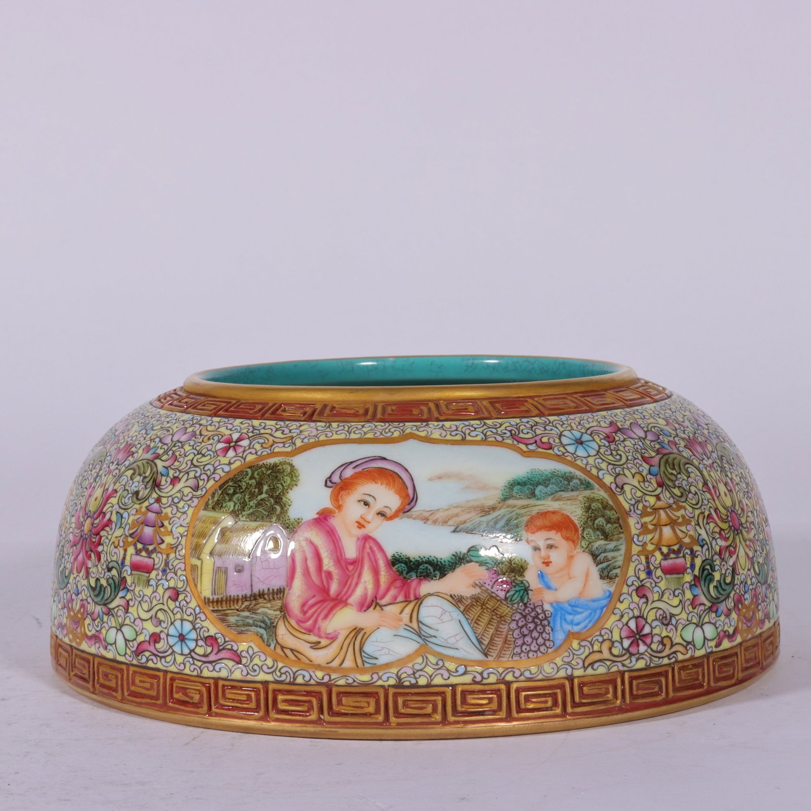 A Fine Enamel Color Guyuexuan Water Washer with Panels of Western Figures: A Fine Enamel Color Guyuexuan Water Washer with Panels of Western Figures,Qing Dynasty,China,Qianlong Six-character Mark,Size:2.6inx6in,珐琅彩古月轩开窗