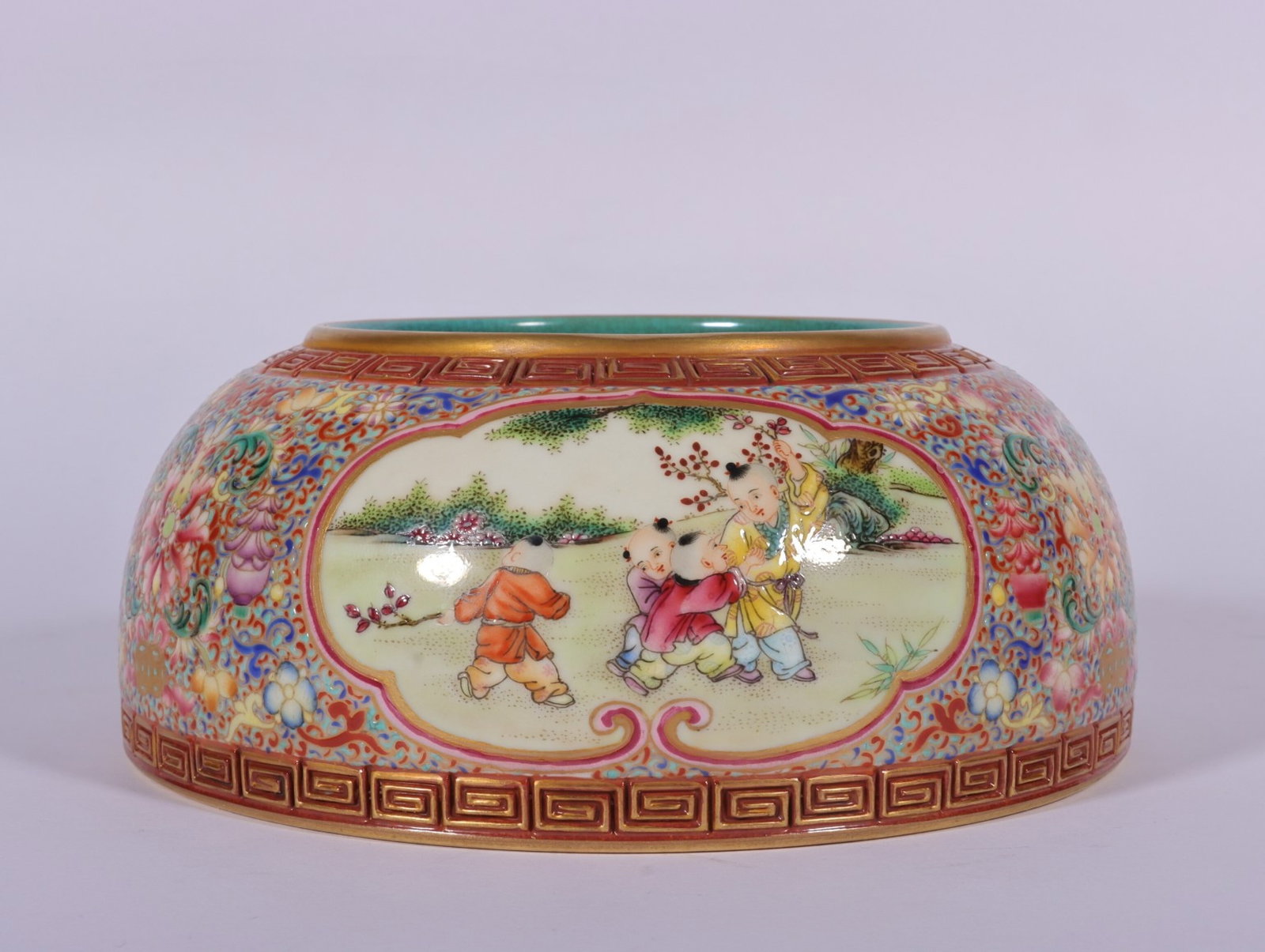 A Fine Enamel Color Wire-Inlaid Guyuexuan Water Washer with Children-at-Play Panels: A Fine Enamel Color Wire-Inlaid Guyuexuan Water Washer with Children-at-Play Panels,Qing Dynasty,China,Qianlong Six-character Mark,Size:2.6inx6in,珐琅彩掐丝古੍
