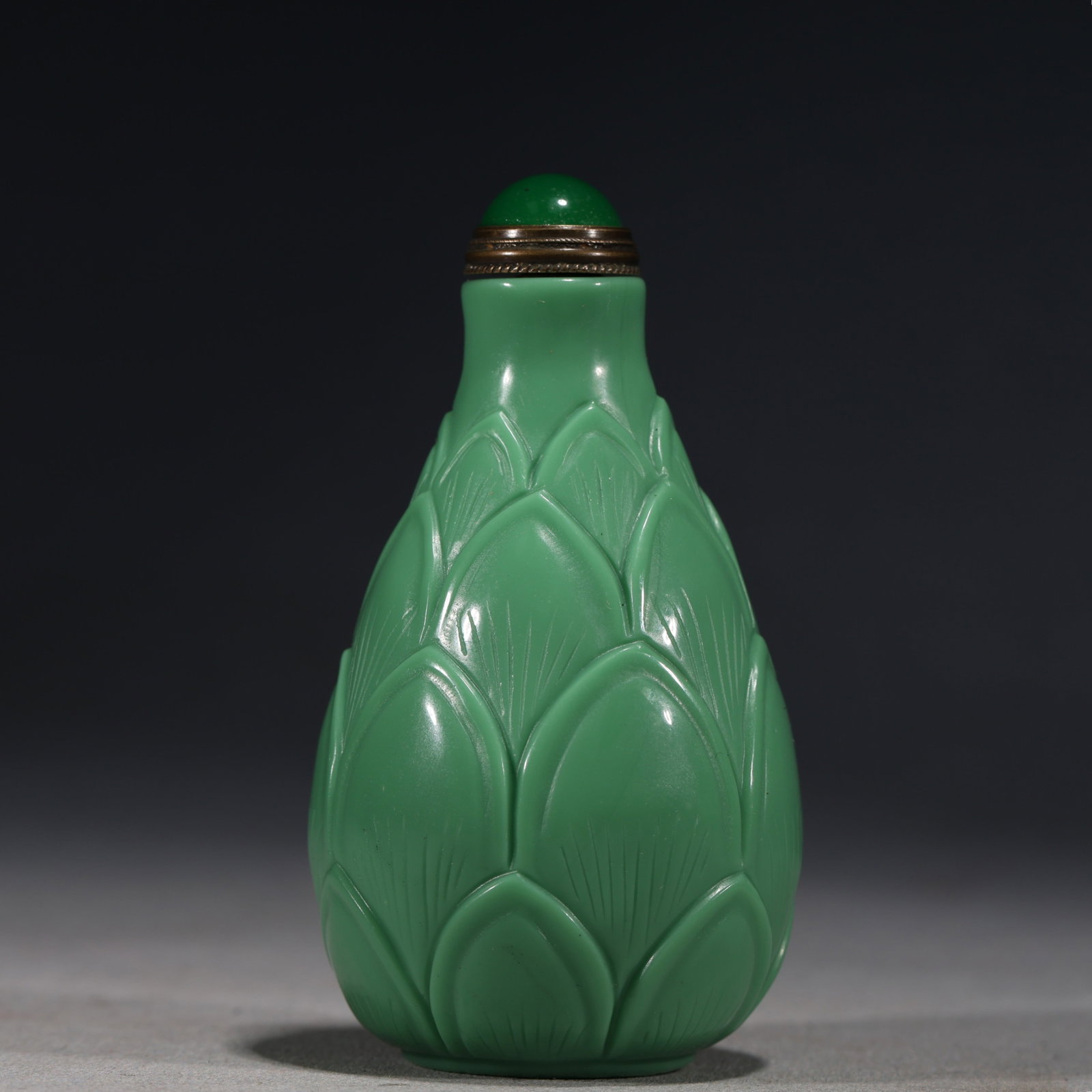 A Chinese Green Glass Lotus-Form Snuff Bottle (1 of 5)