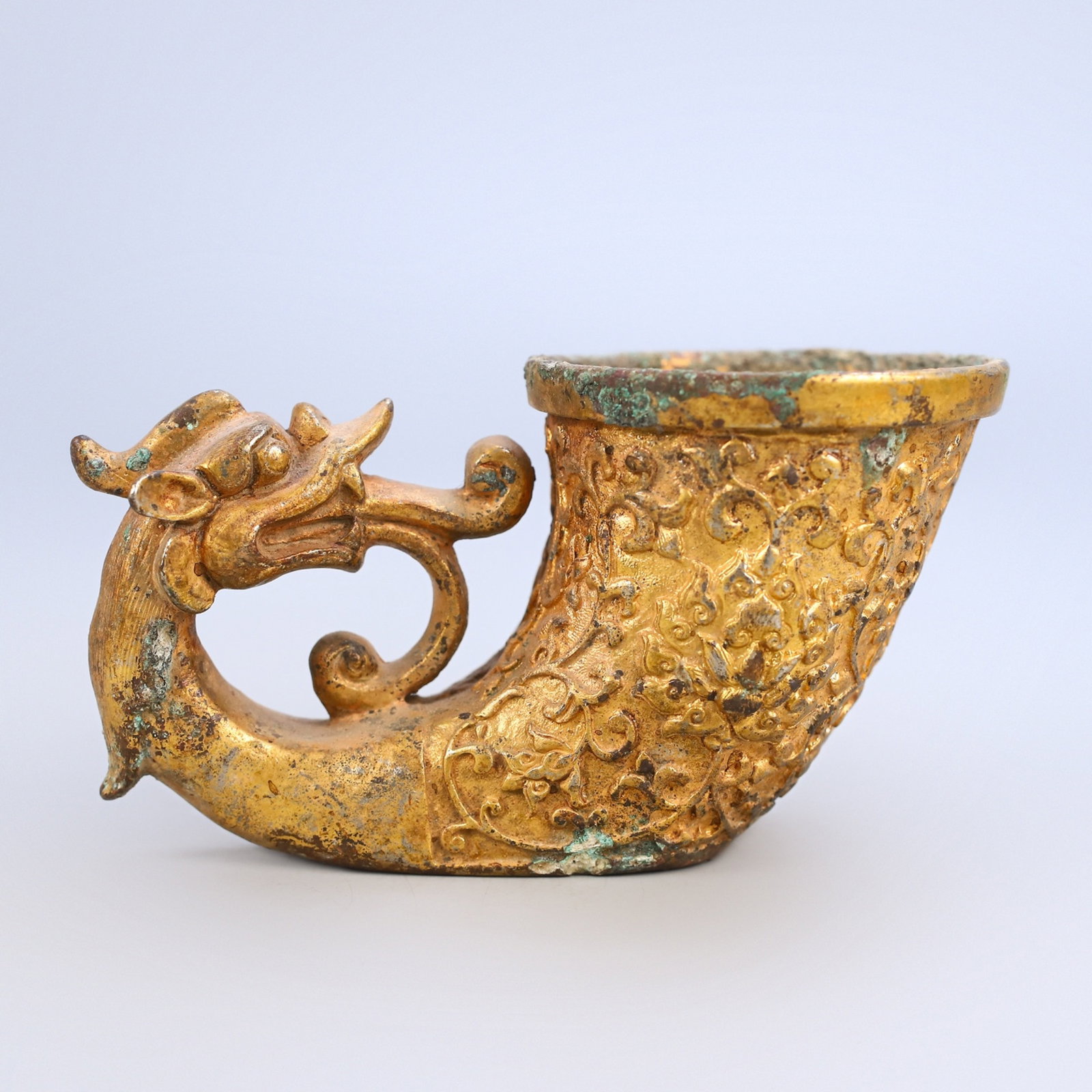 An Exquisite Gilt Bronze Horn Shaped Gong Cup With Beast Head (1 of 10)